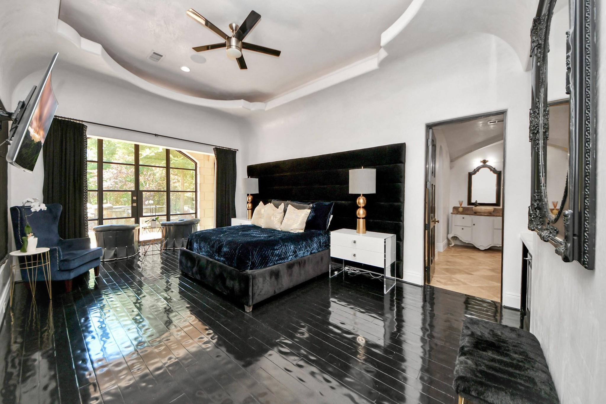 2426 Blue Lake Drive