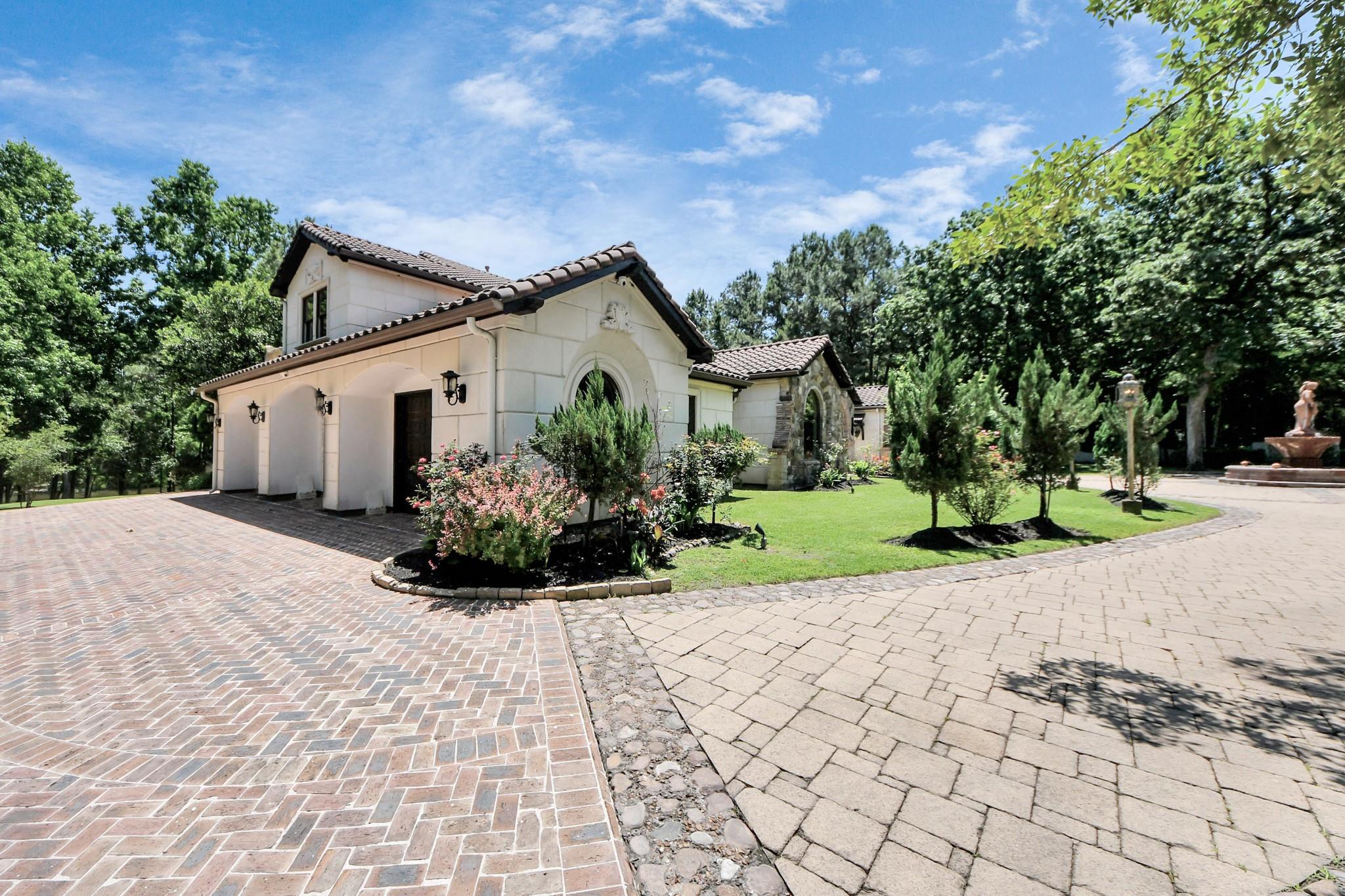 2426 Blue Lake Drive