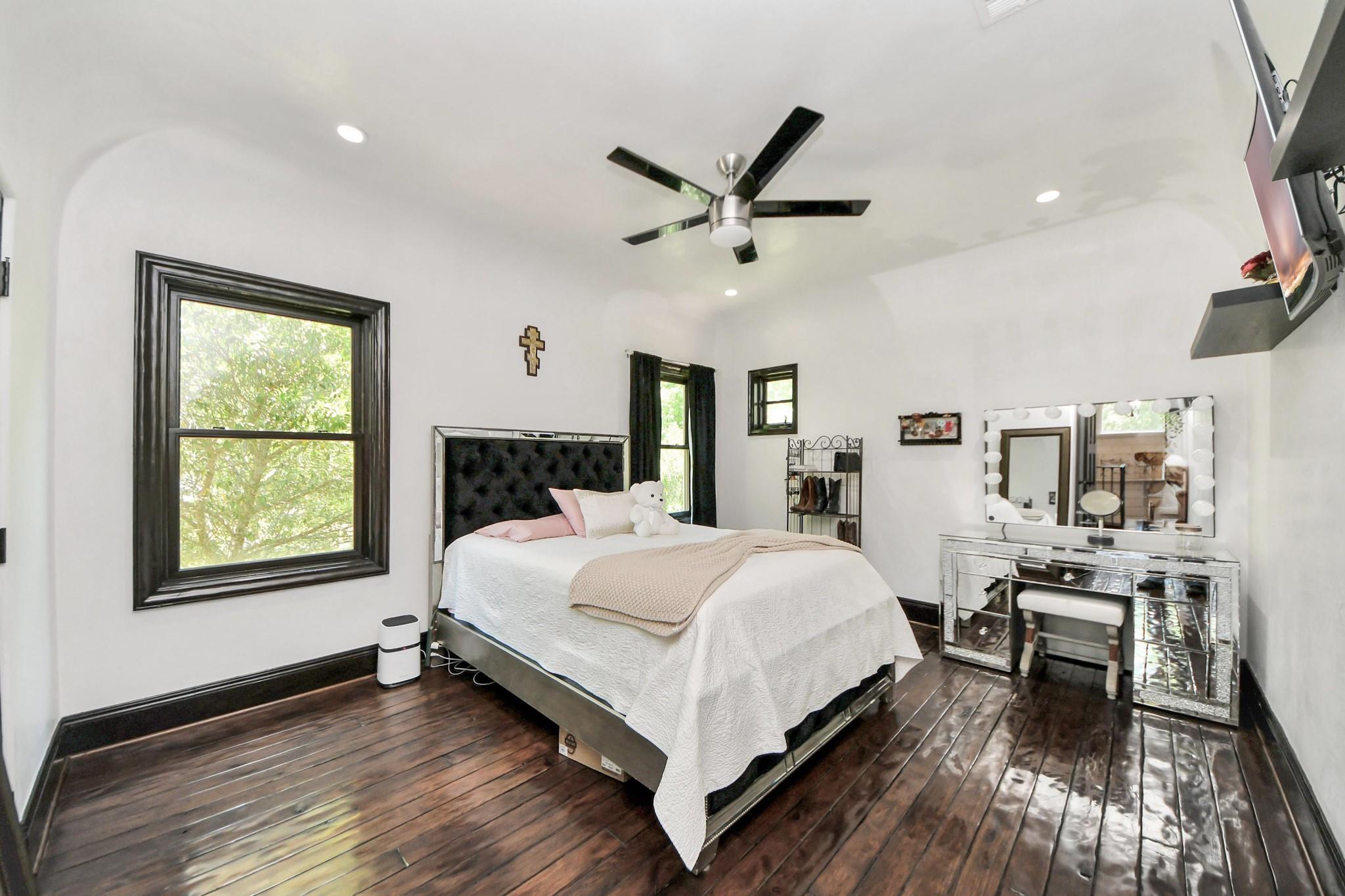 2426 Blue Lake Drive