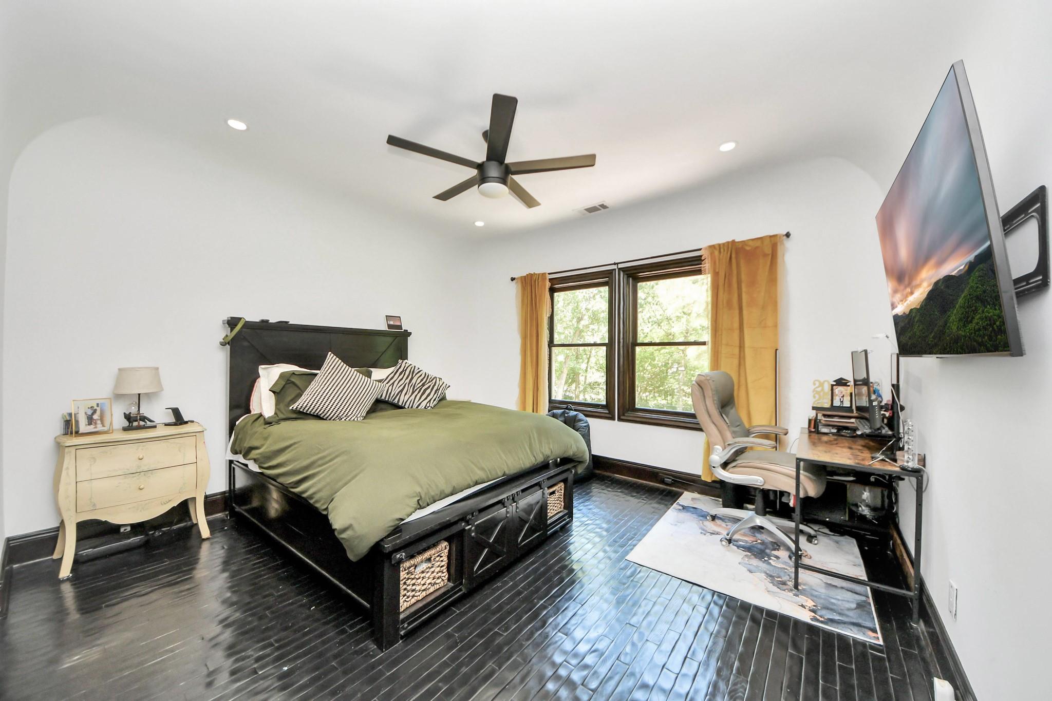 2426 Blue Lake Drive