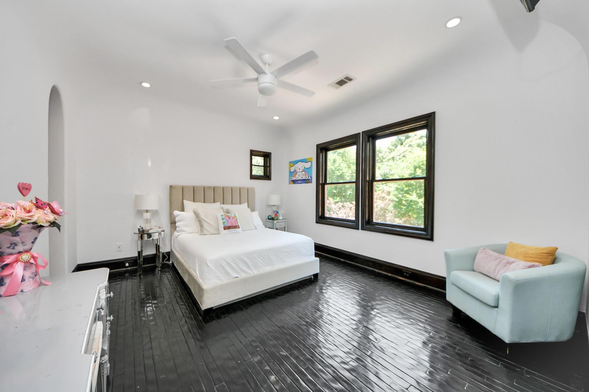 2426 Blue Lake Drive