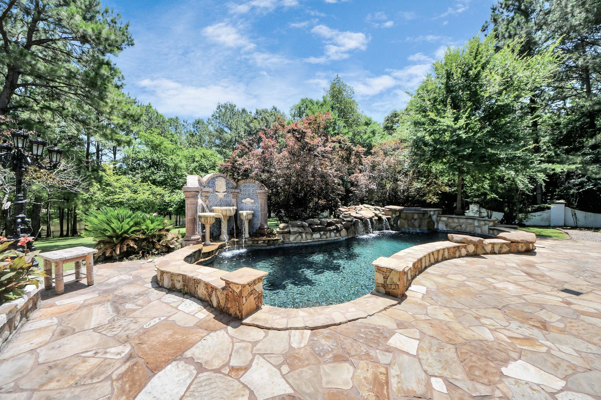 2426 Blue Lake Drive