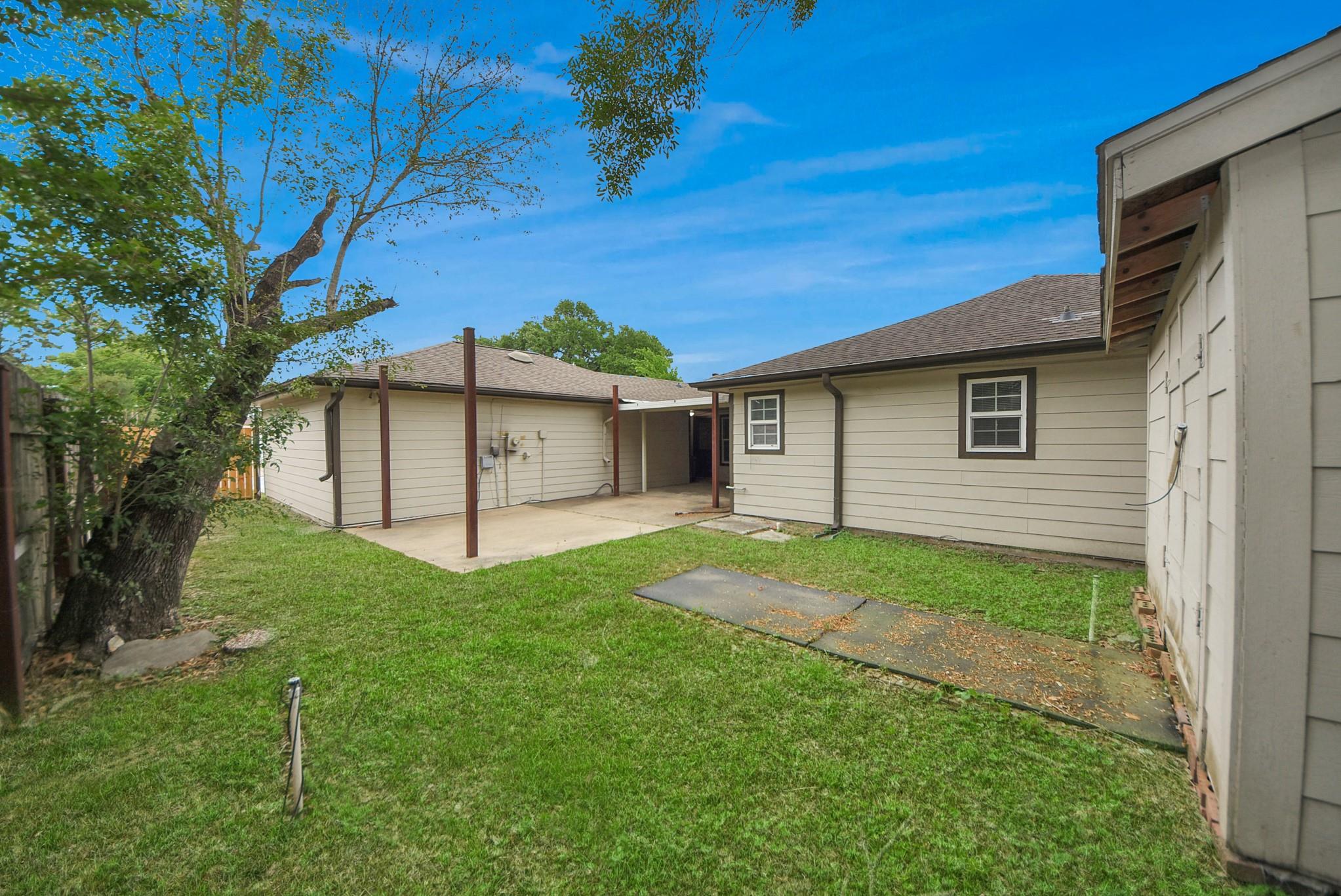 8227 Ivan Reid Drive