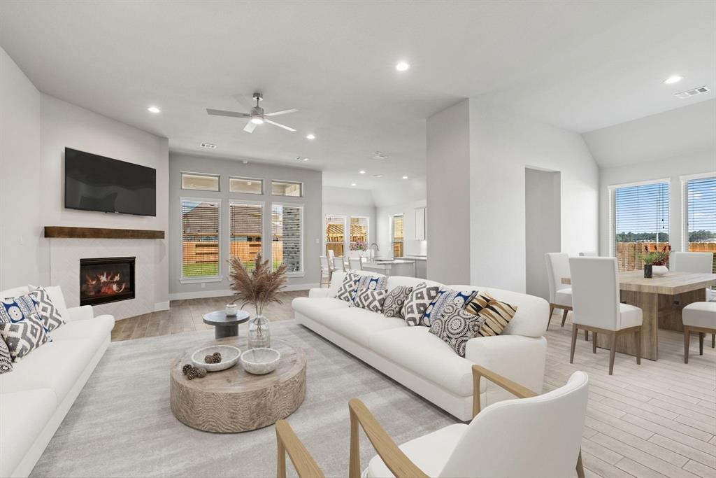 19719 Isola Breeze Drive