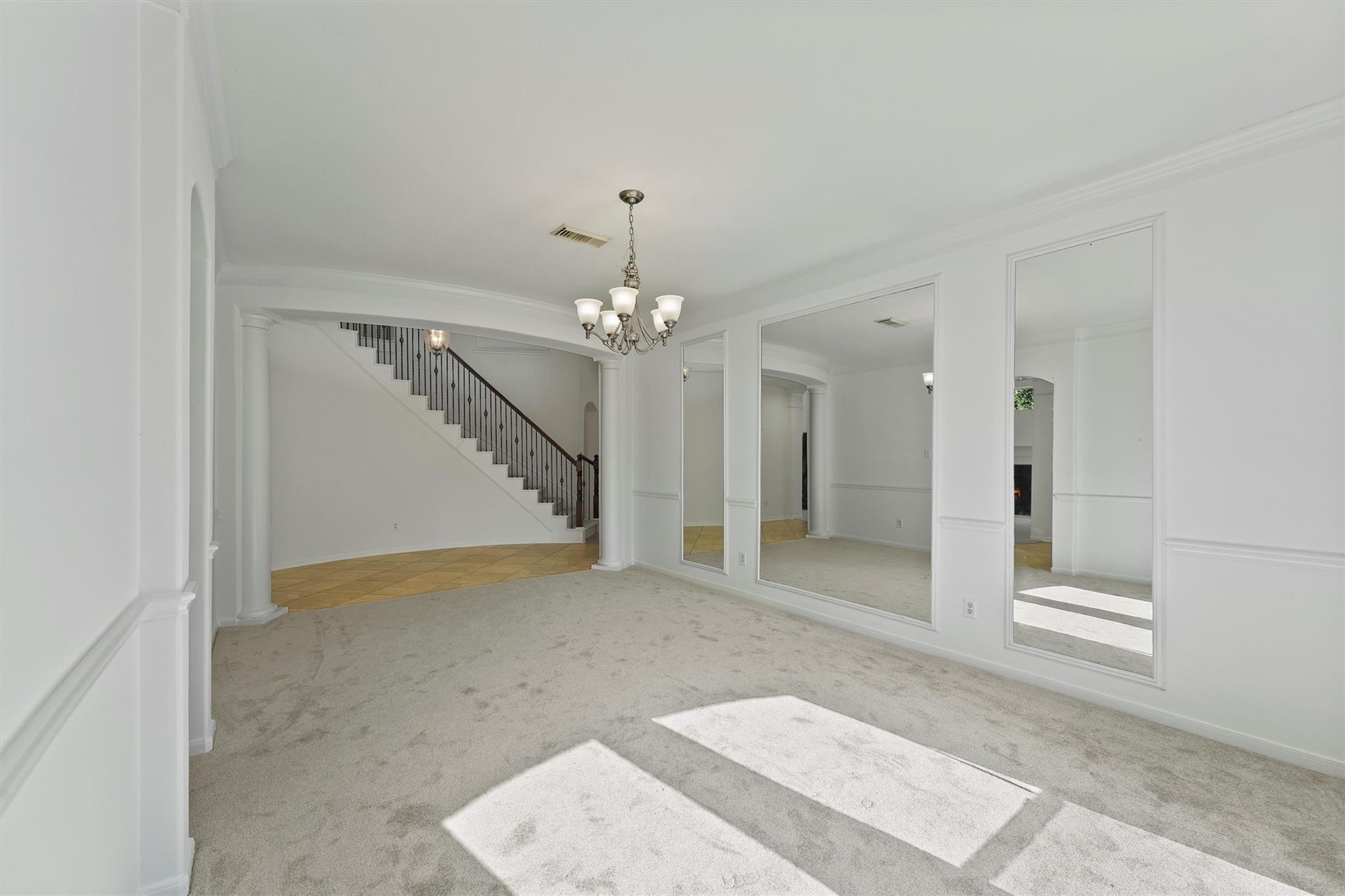 26422 Creston Woods Drive