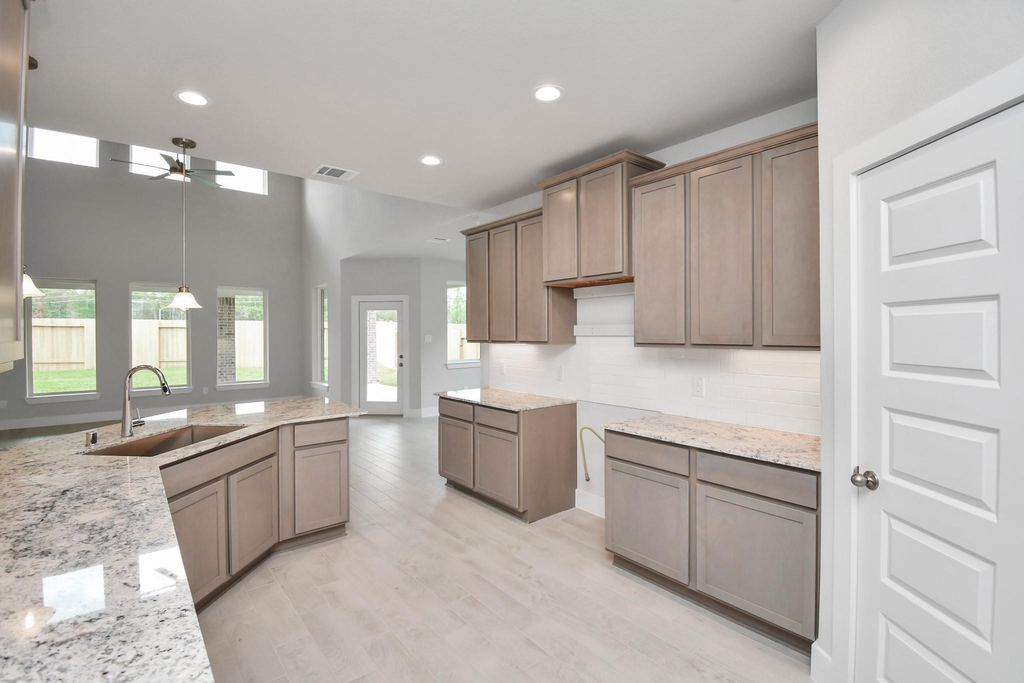 5902 Fox Peak Lane