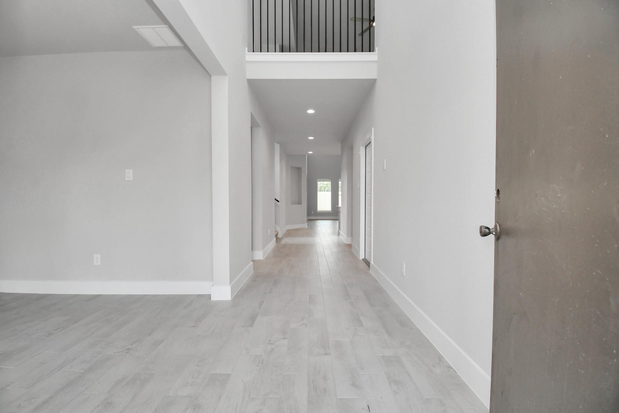 5902 Fox Peak Lane