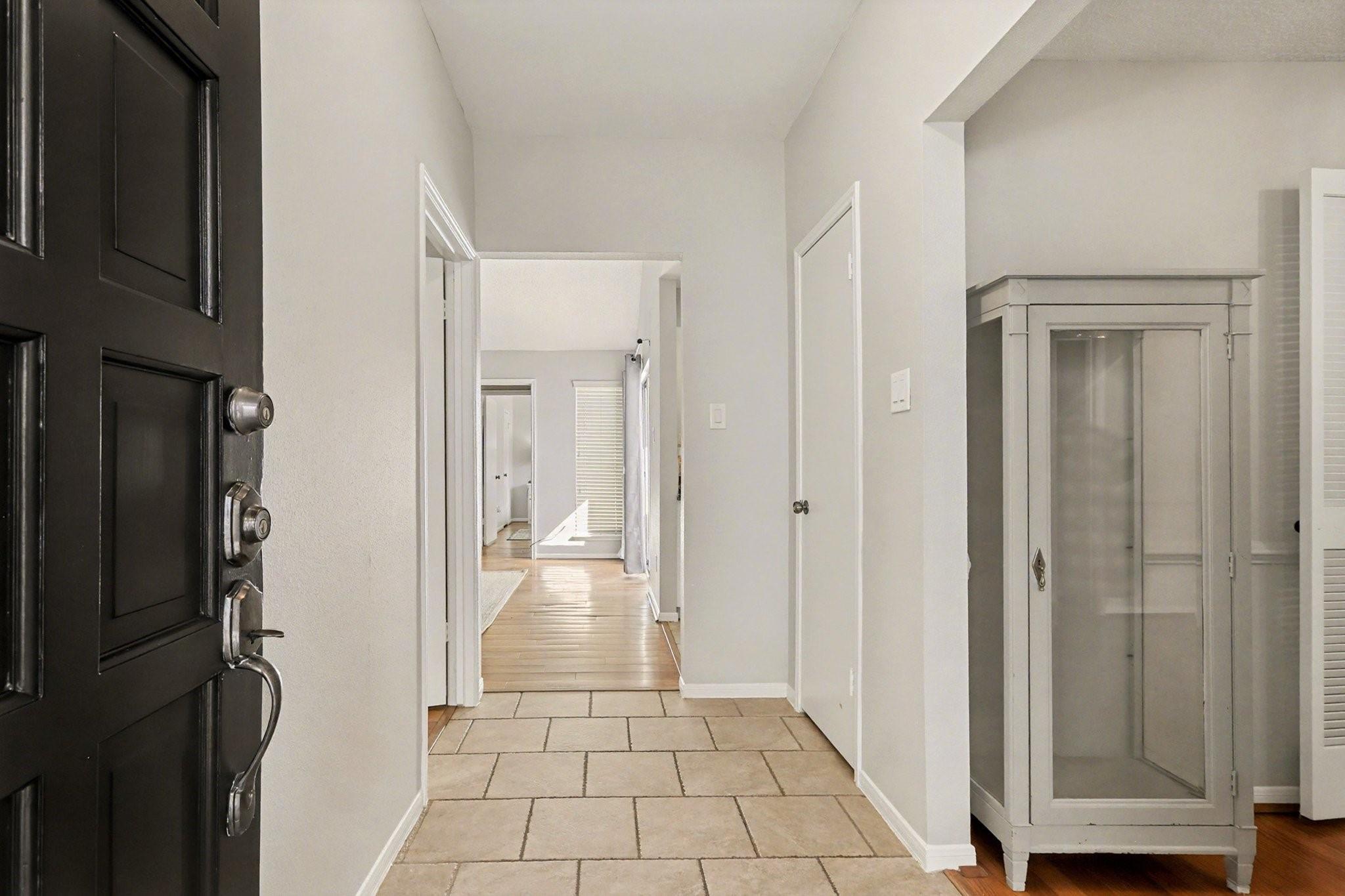 3407 South Briar Knoll Drive