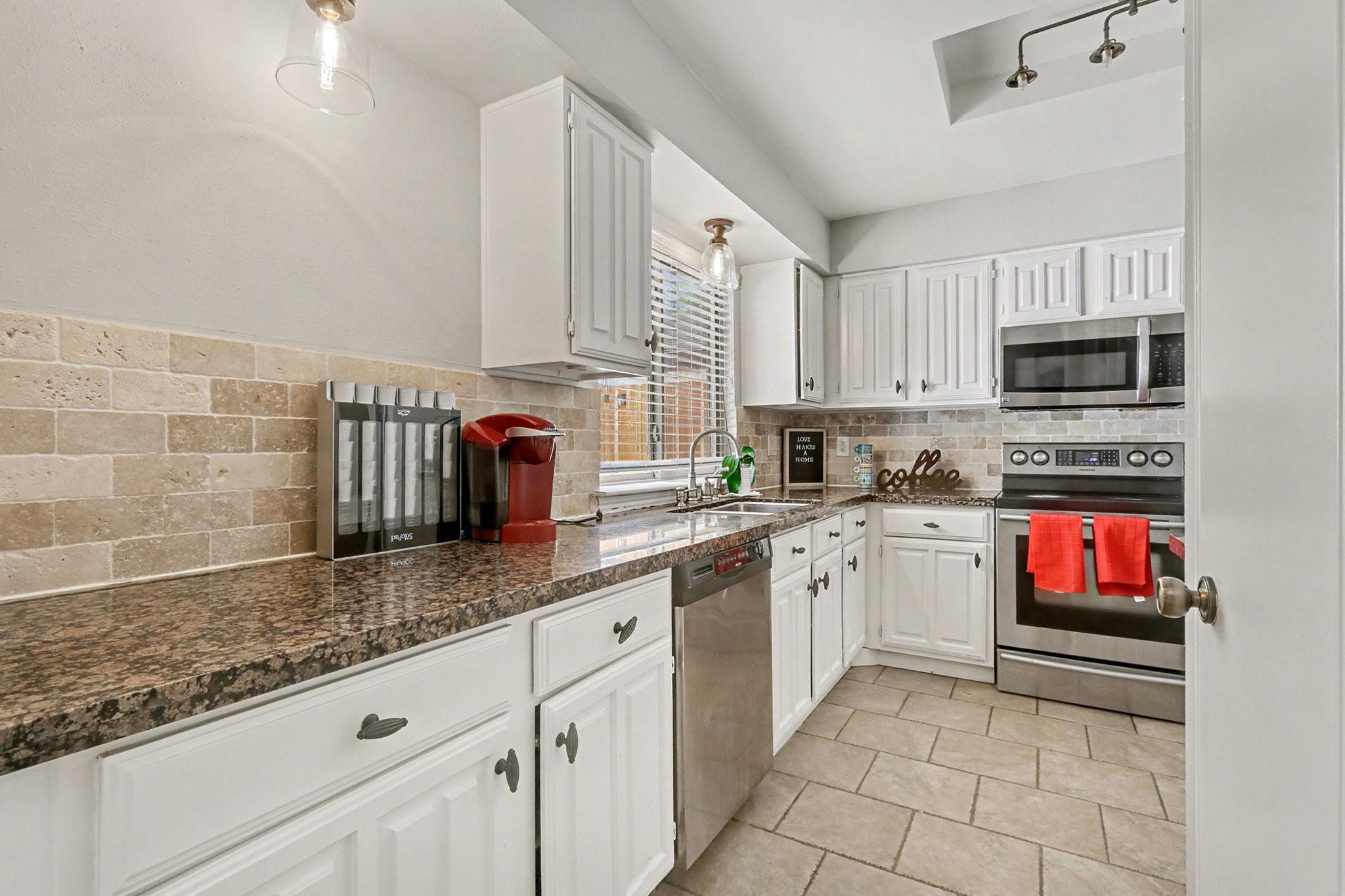 3407 South Briar Knoll Drive