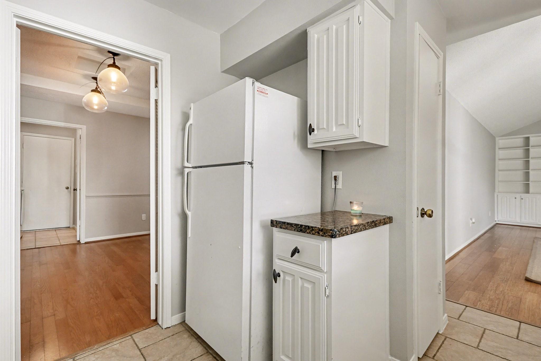 3407 South Briar Knoll Drive