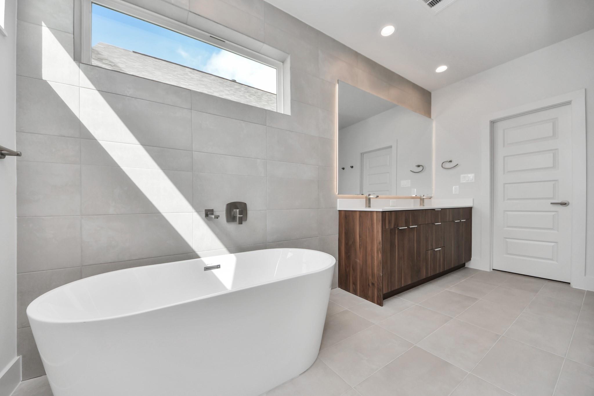 3003 Ocean Cay Drive