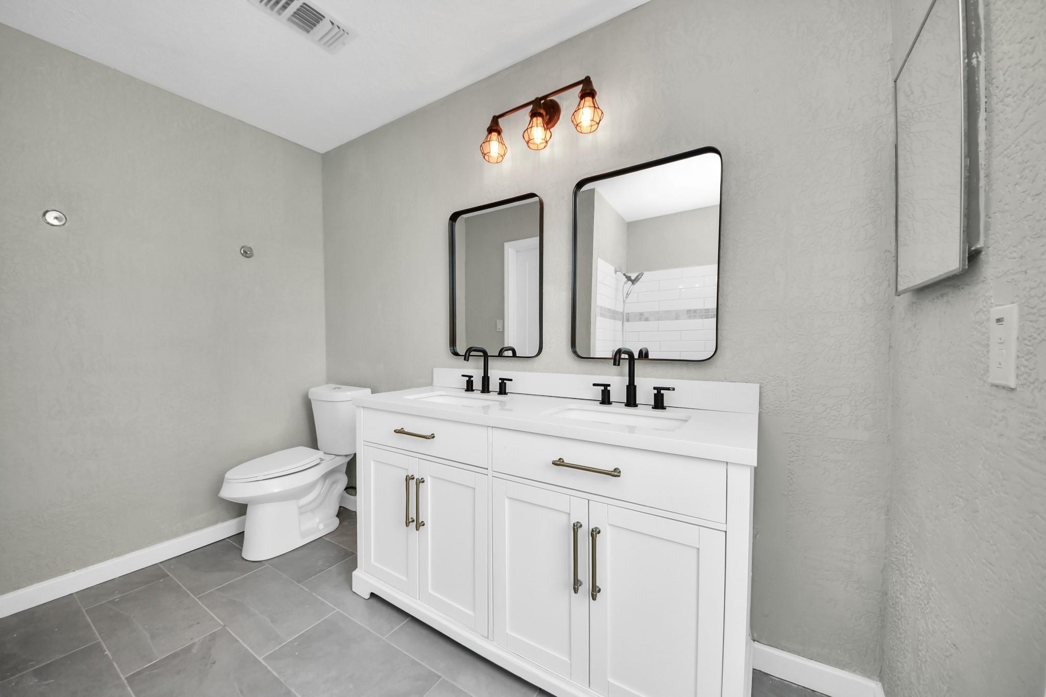 22303 Acorn Chase Drive