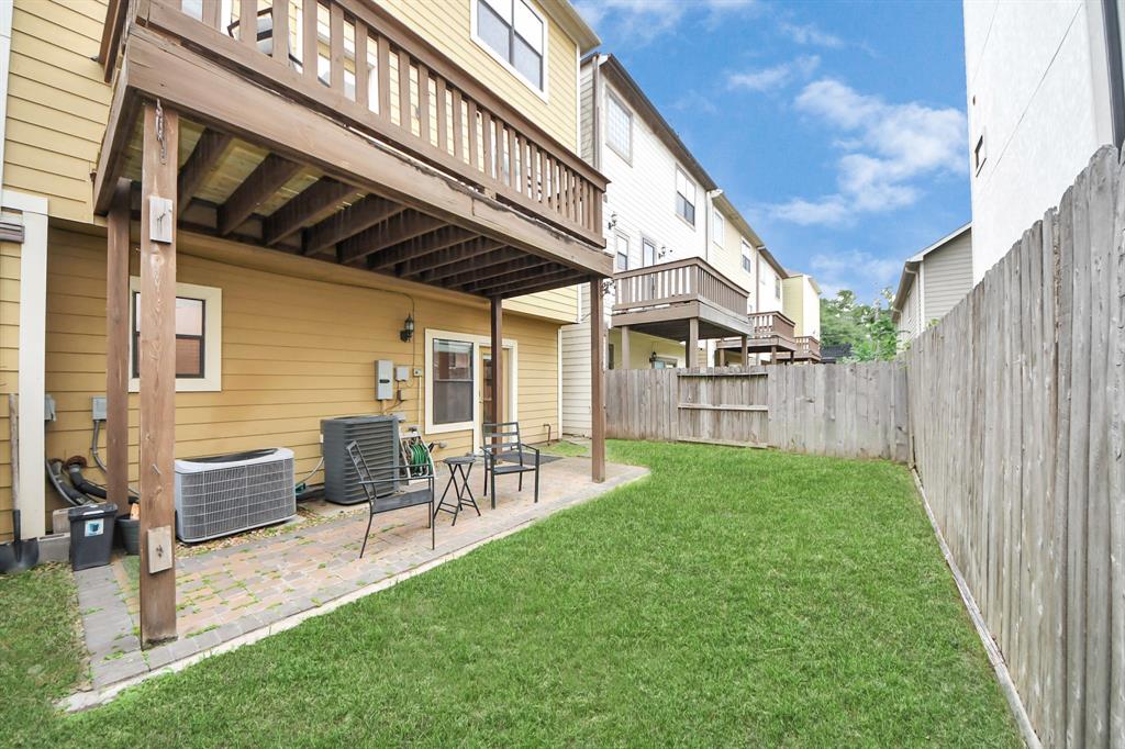 5341 Nolda Street Unit: E
