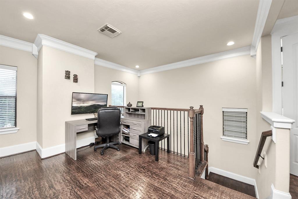 5341 Nolda Street Unit: E