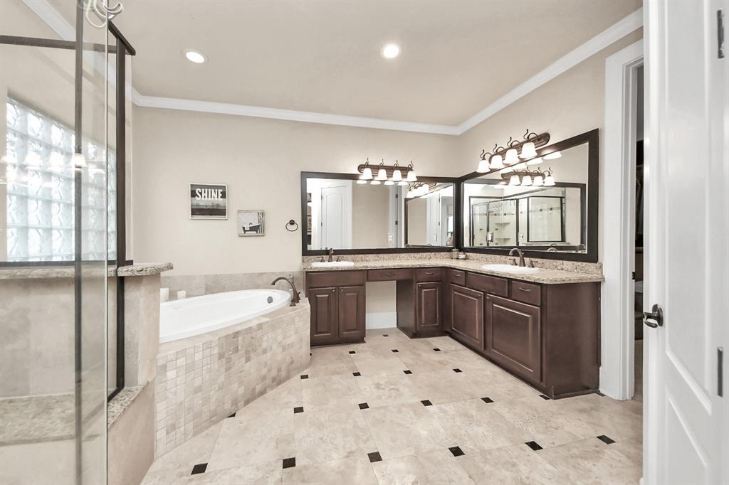 5341 Nolda Street Unit: E
