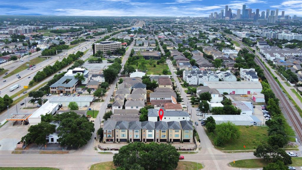 5341 Nolda Street Unit: E