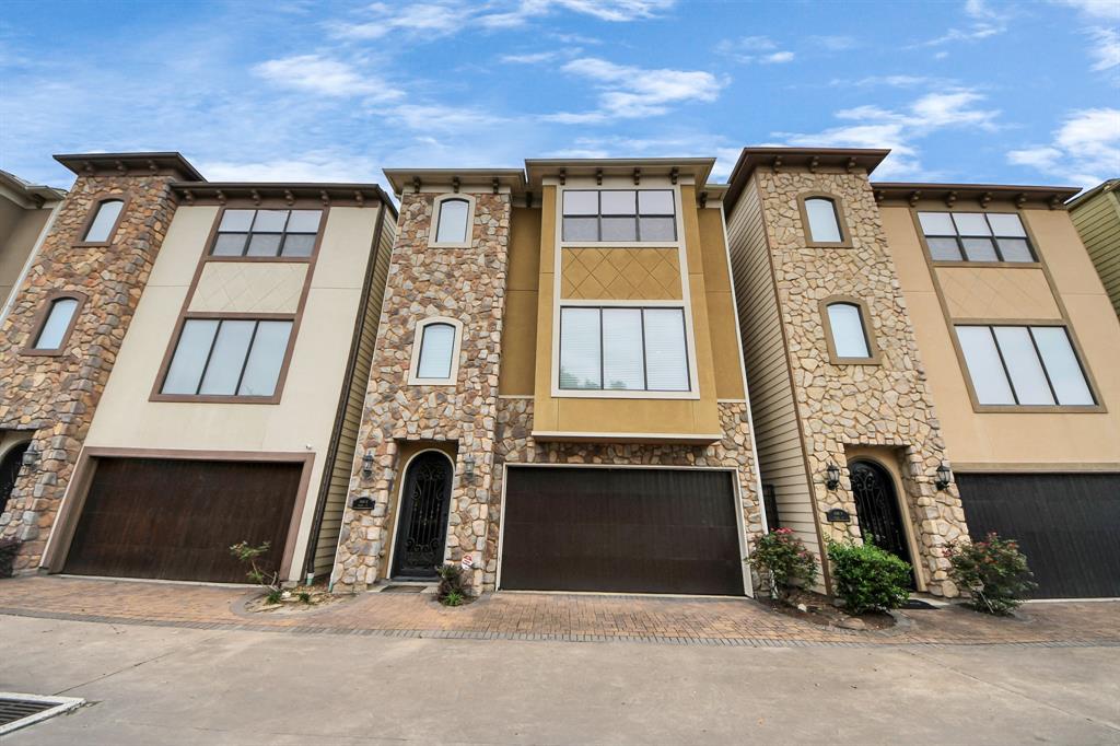 5341 Nolda Street Unit: E