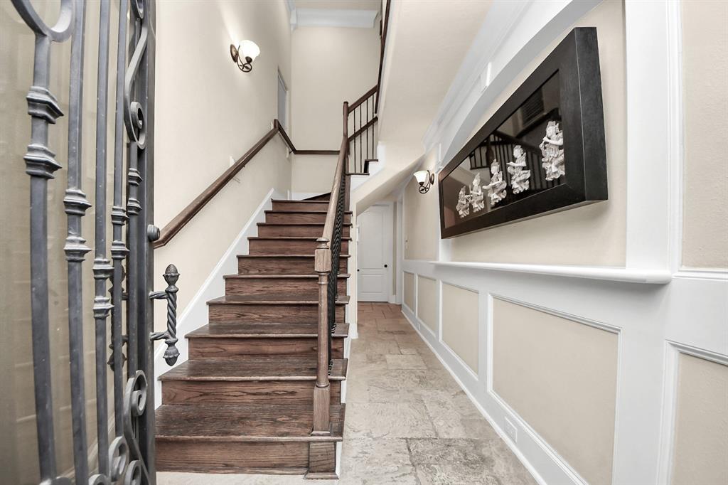 5341 Nolda Street Unit: E