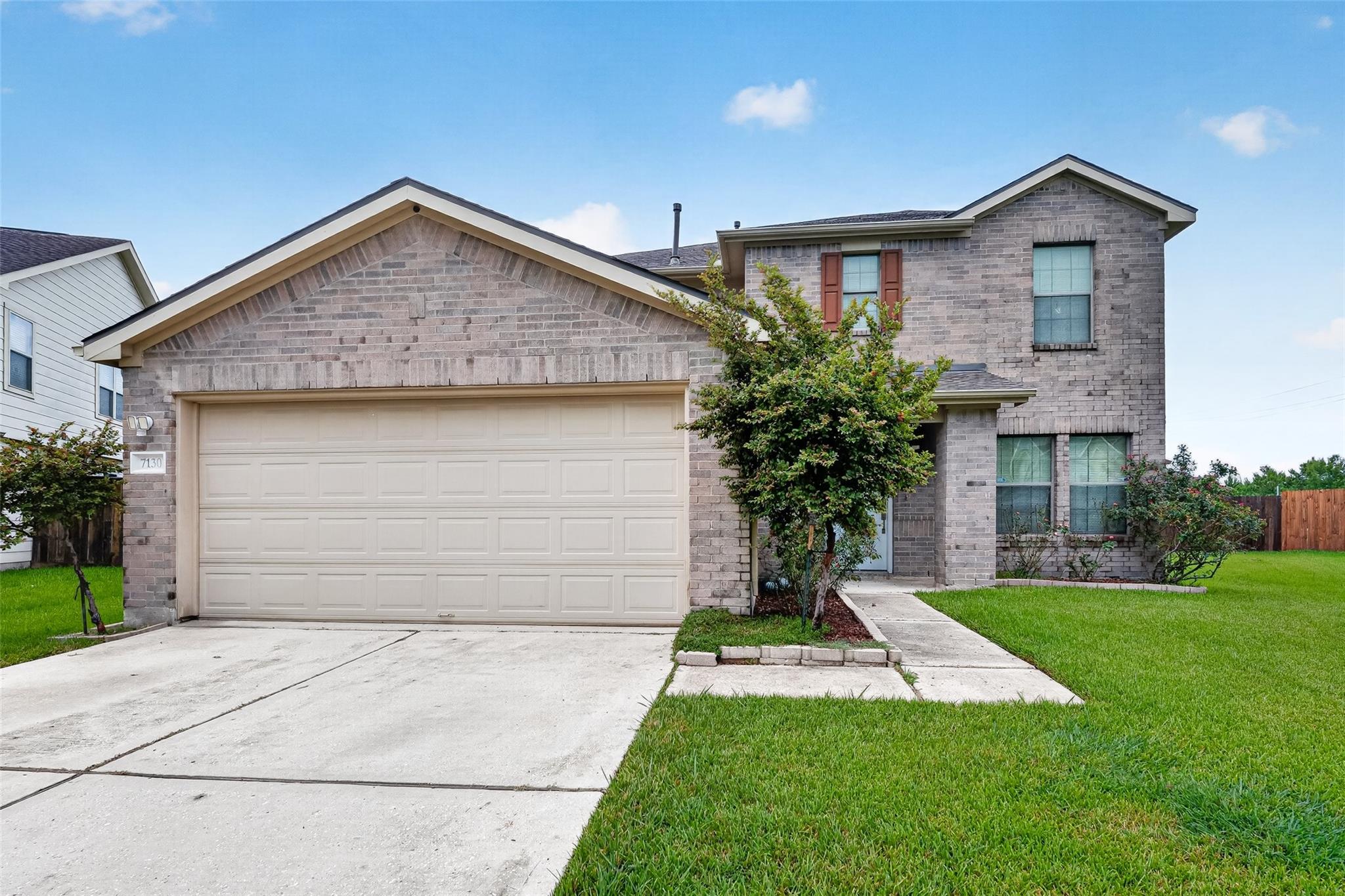 7130 Liberty Oak Court
