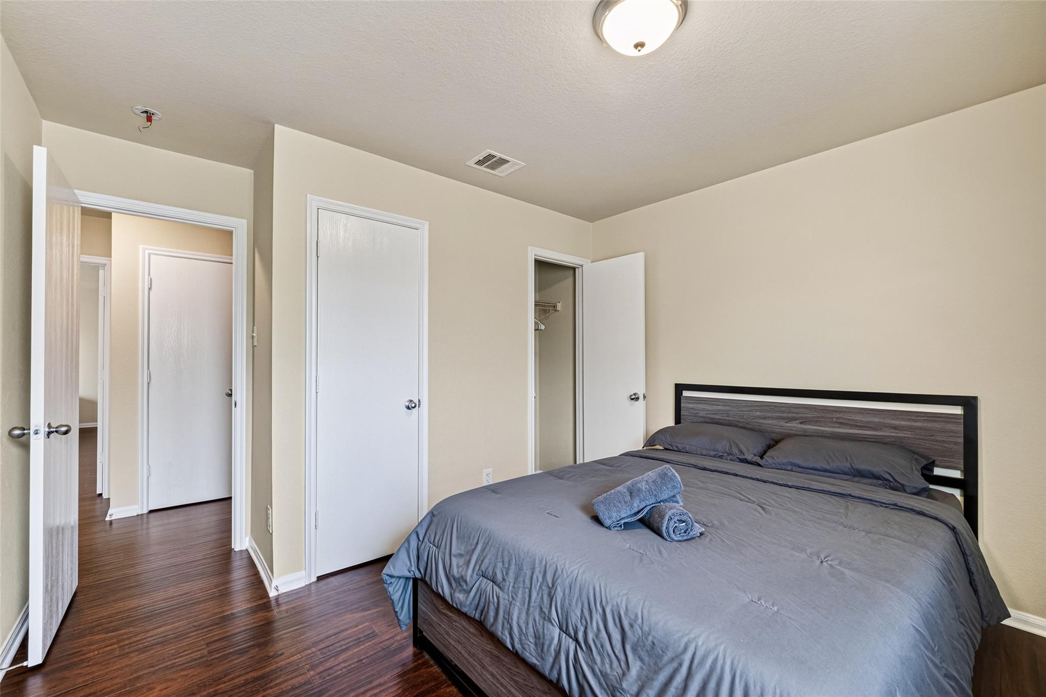 7130 Liberty Oak Court