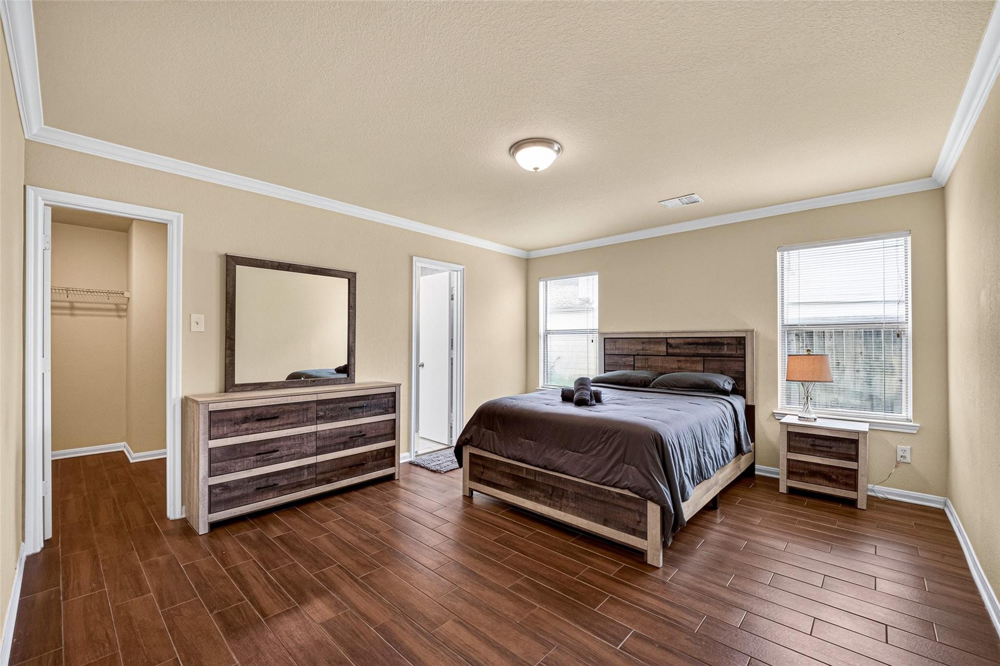 7130 Liberty Oak Court