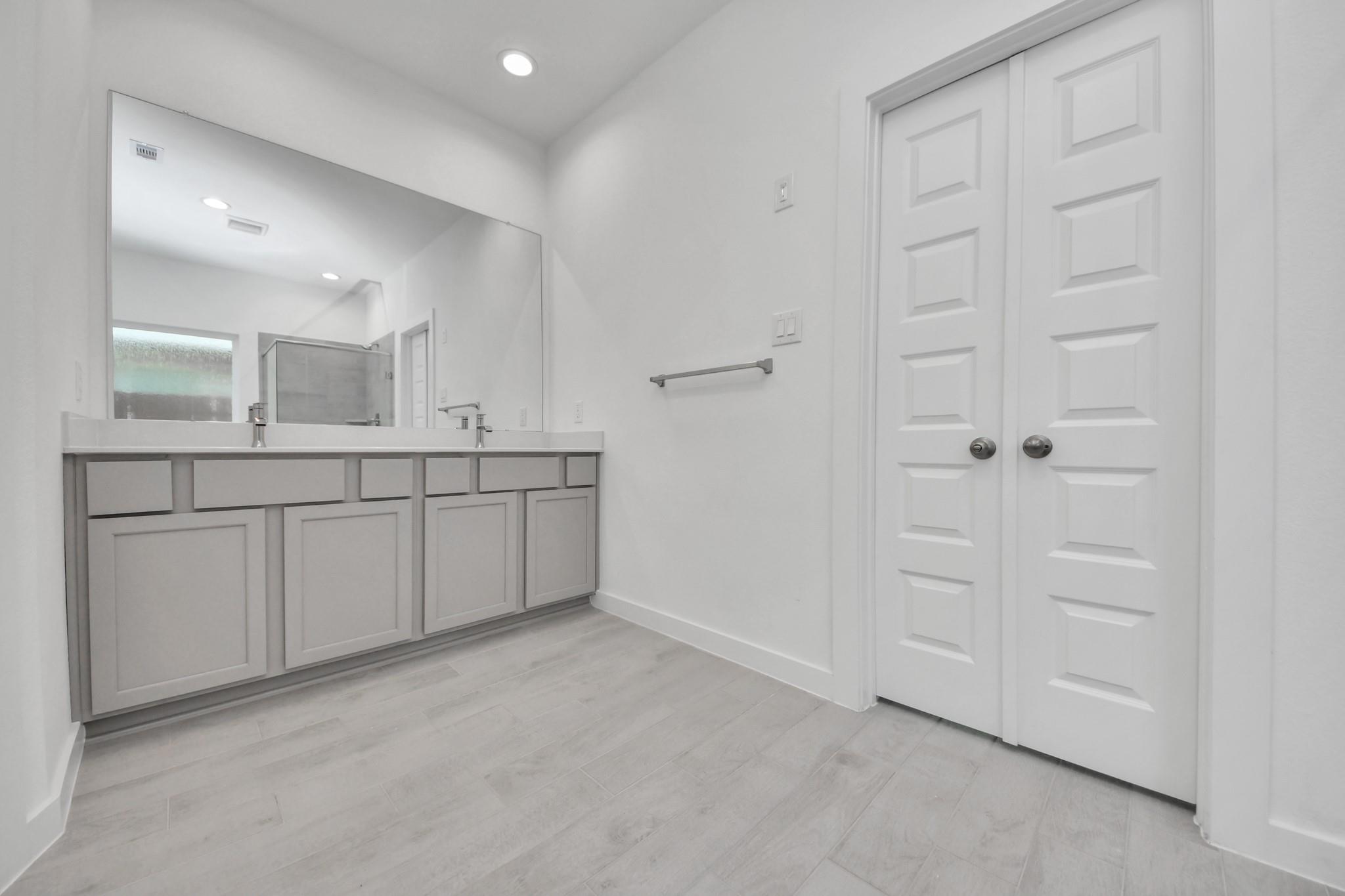 11739 Leafy Laurel Drive