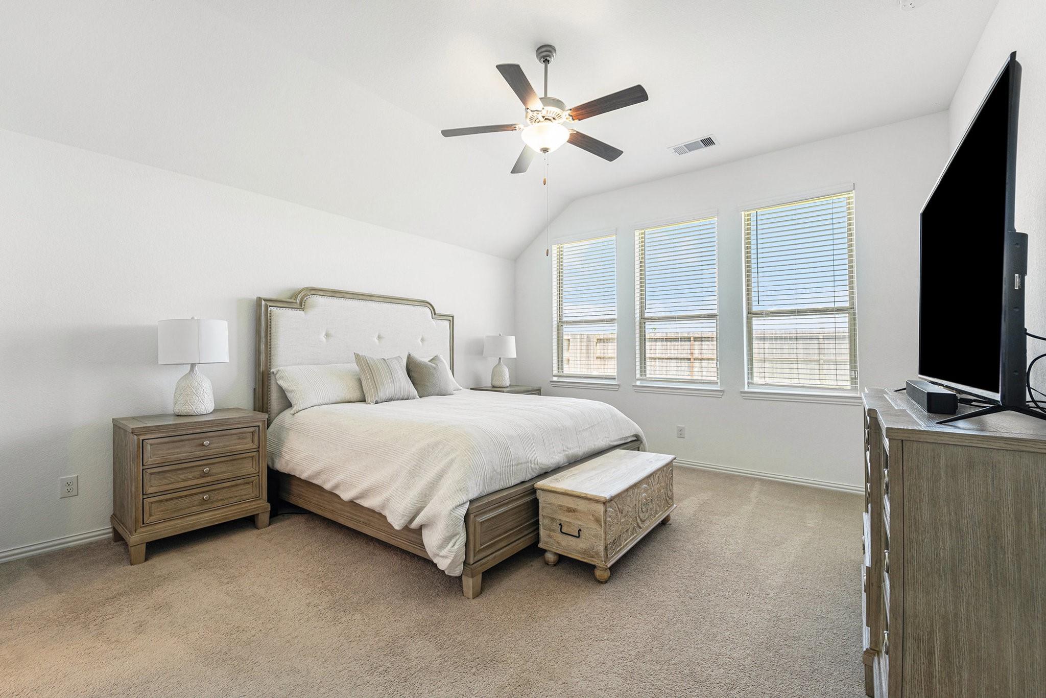 15207 Lakewood Avenue, Mont Belvieu