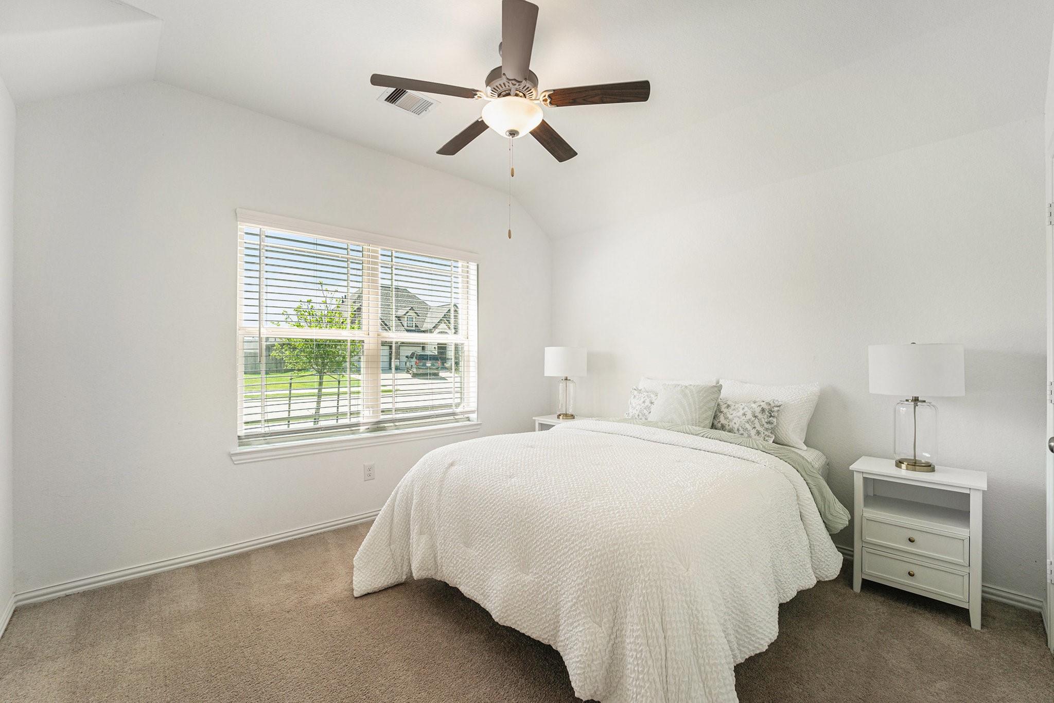 15207 Lakewood Avenue, Mont Belvieu