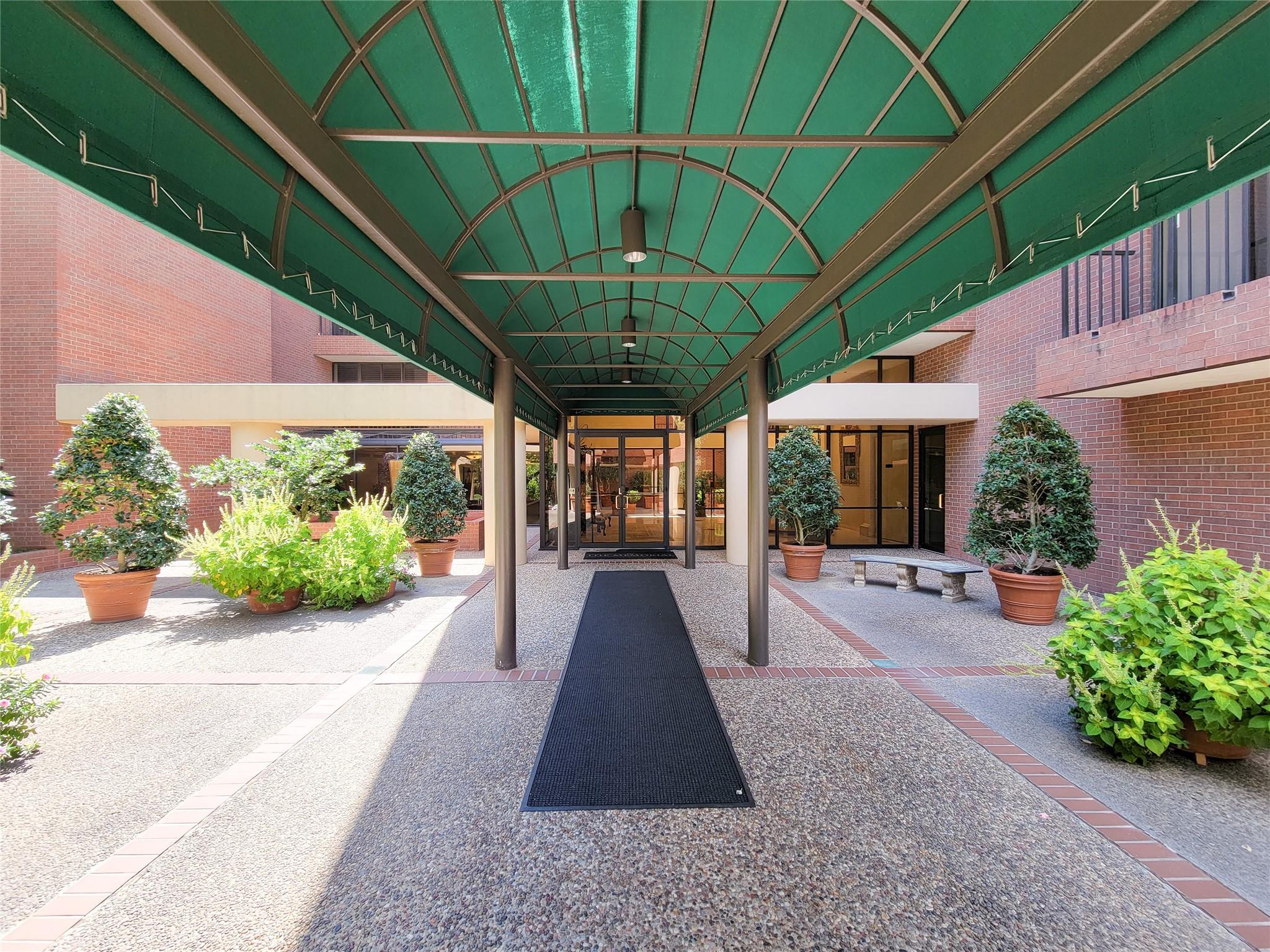 9333 Memorial Drive # 414