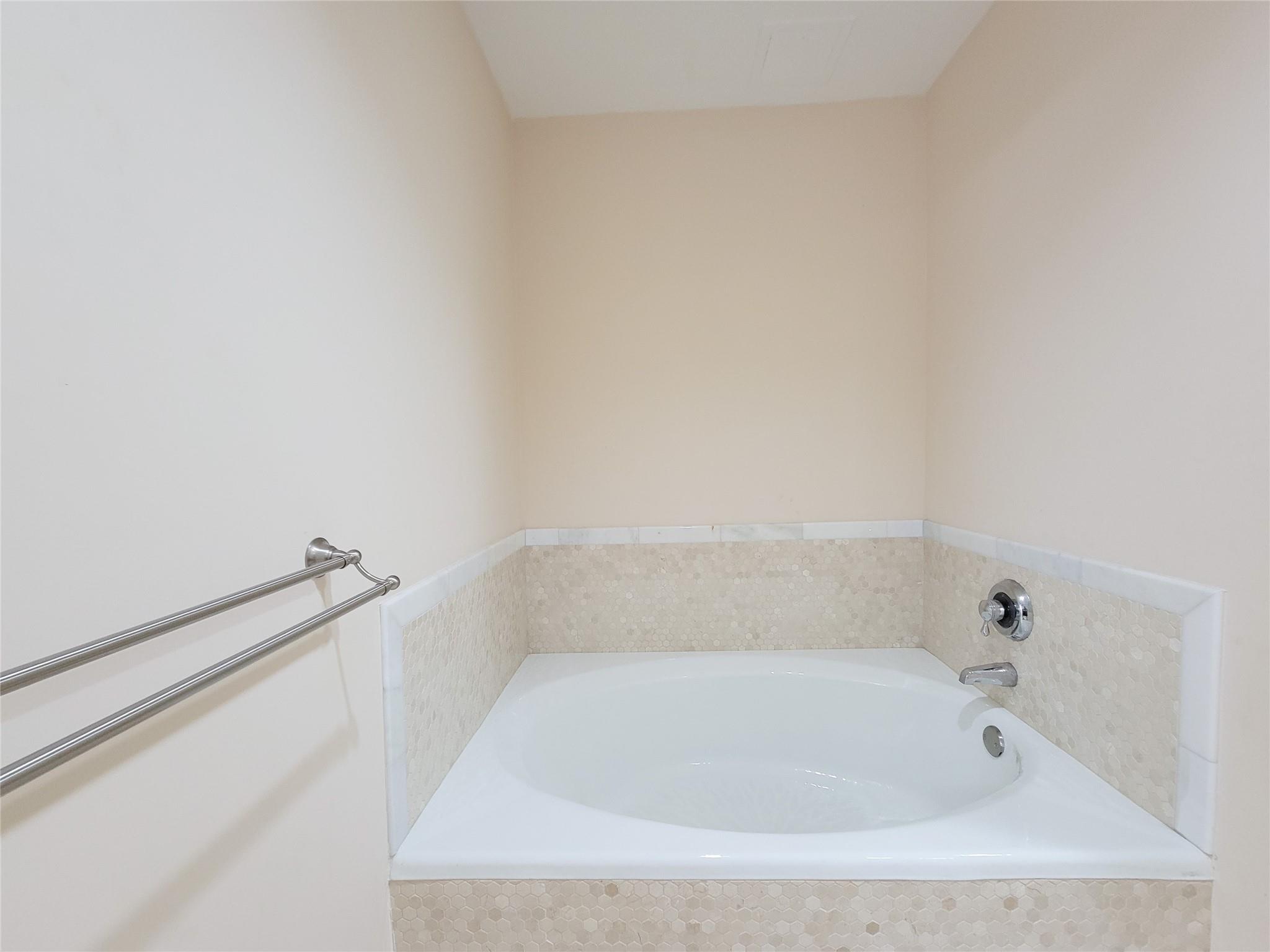 9333 Memorial Drive # 414