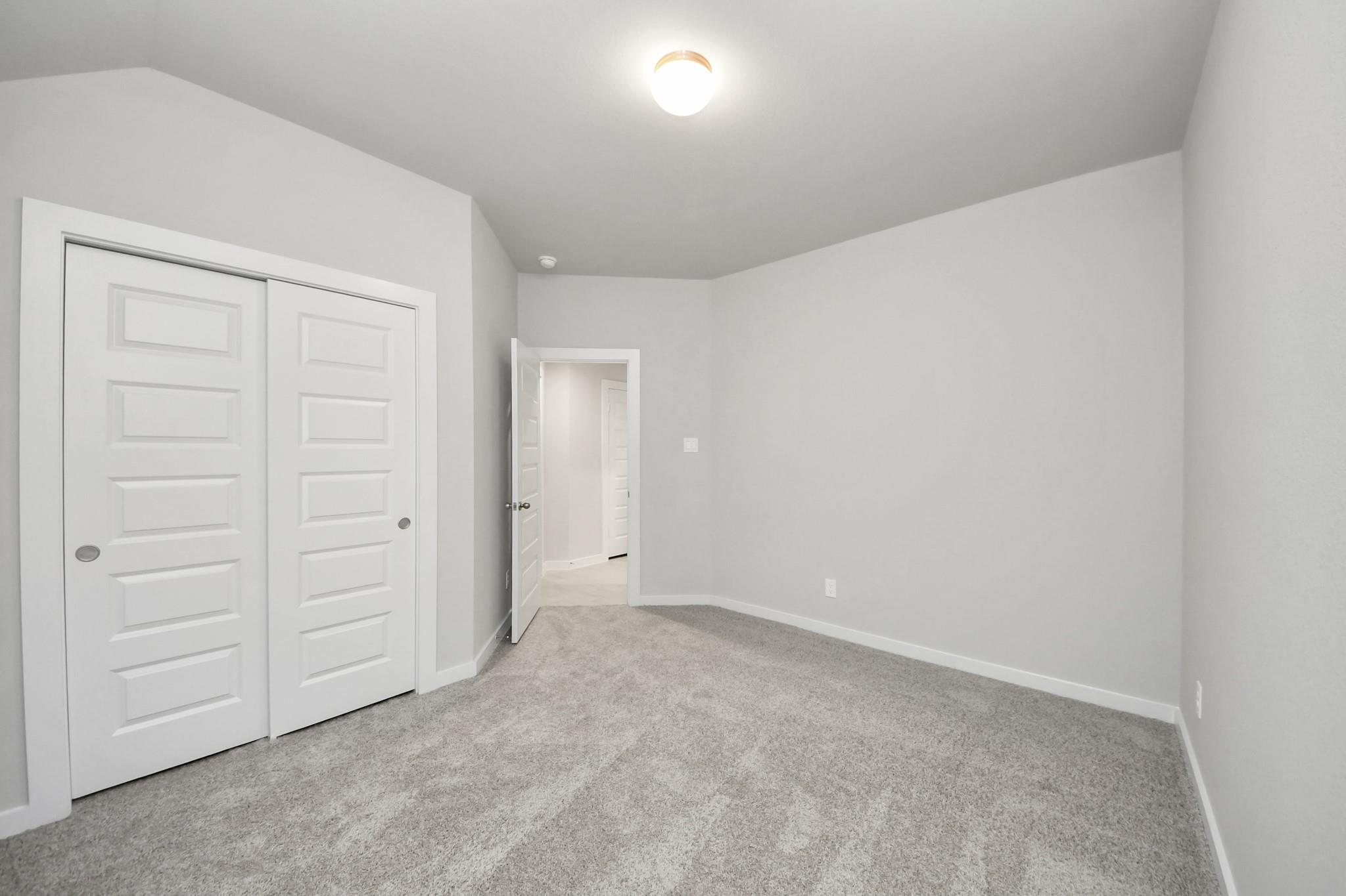 11107 Rose River Drive