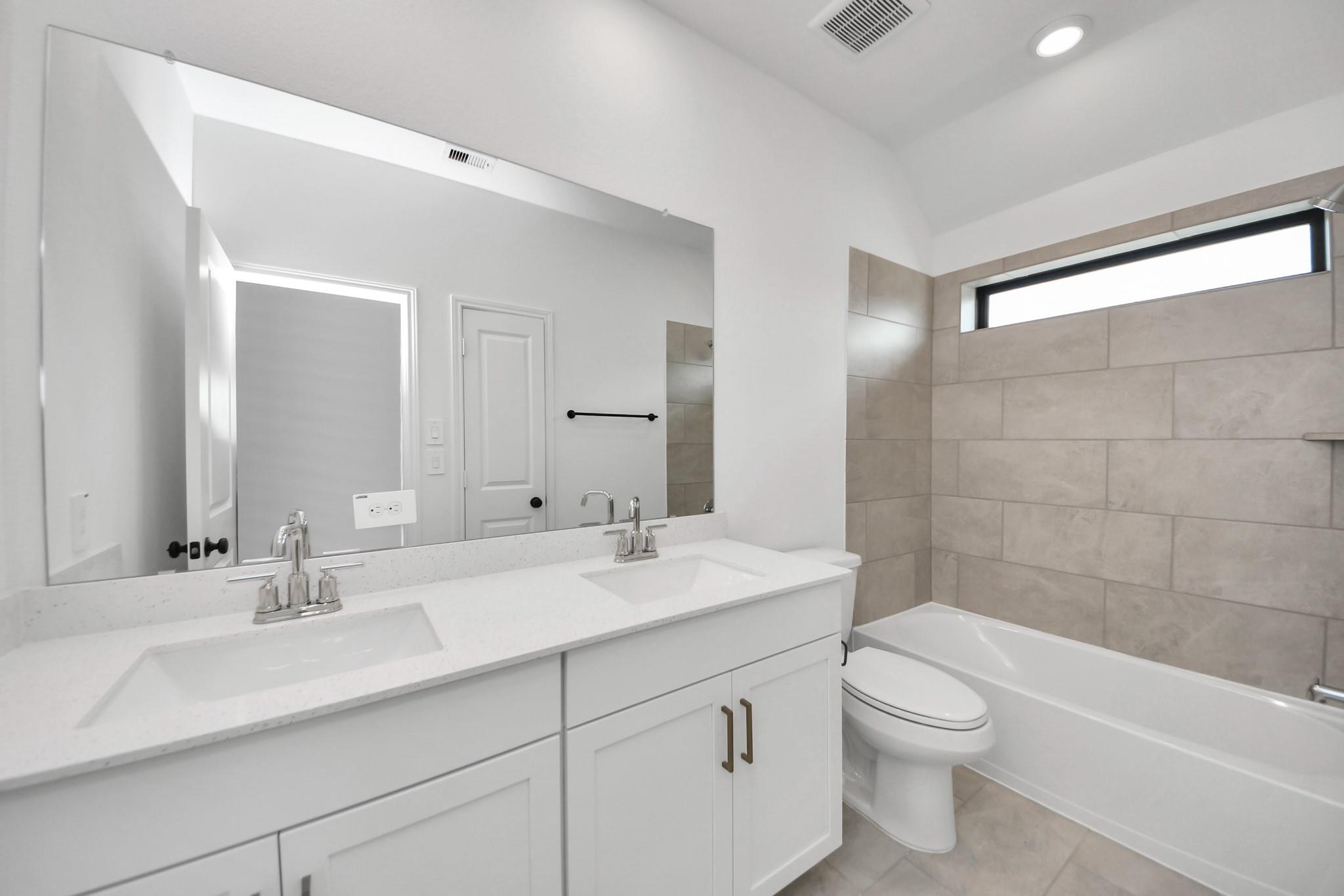 21718 Swift Flier Lane