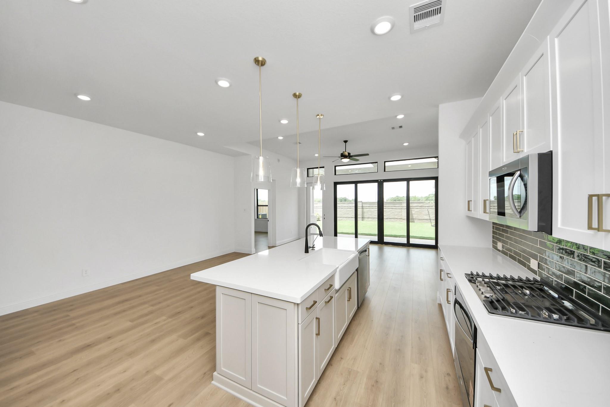 21718 Swift Flier Lane