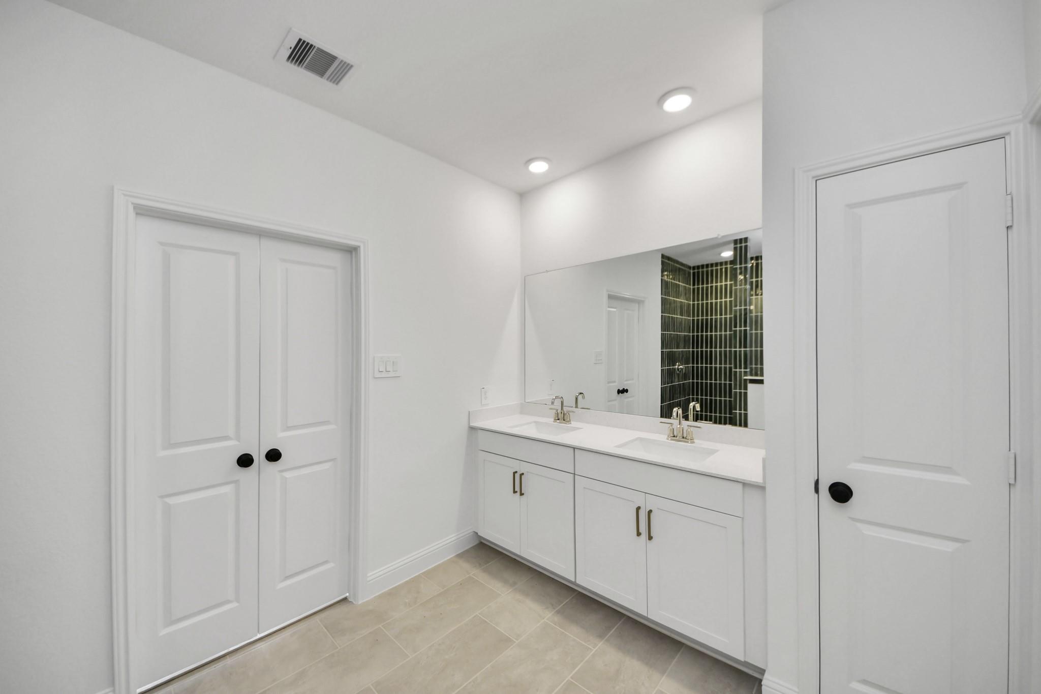 21718 Swift Flier Lane