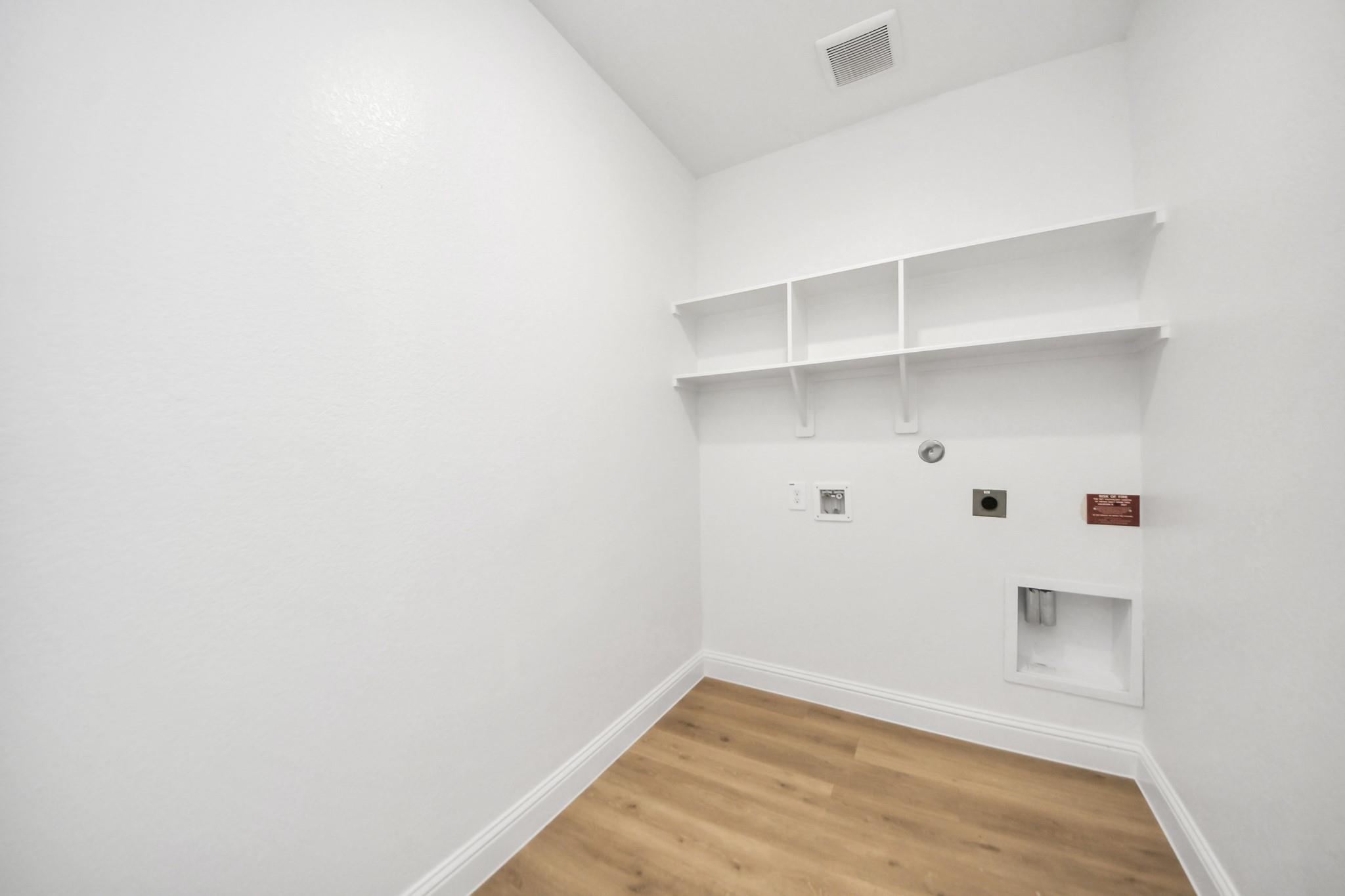 21718 Swift Flier Lane