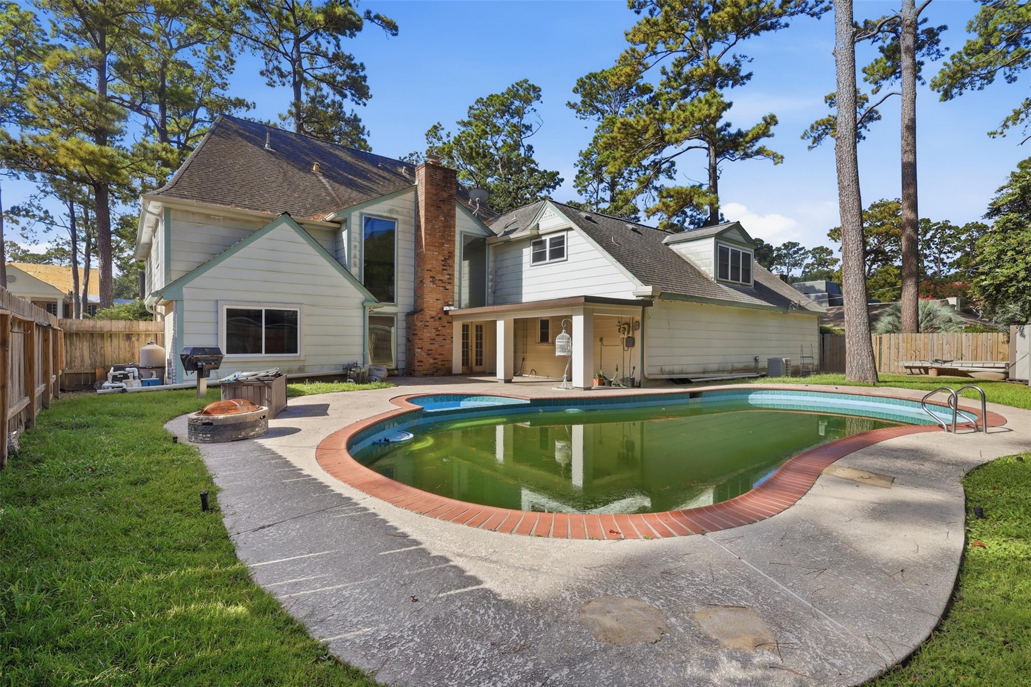 5414 Foresthaven Drive