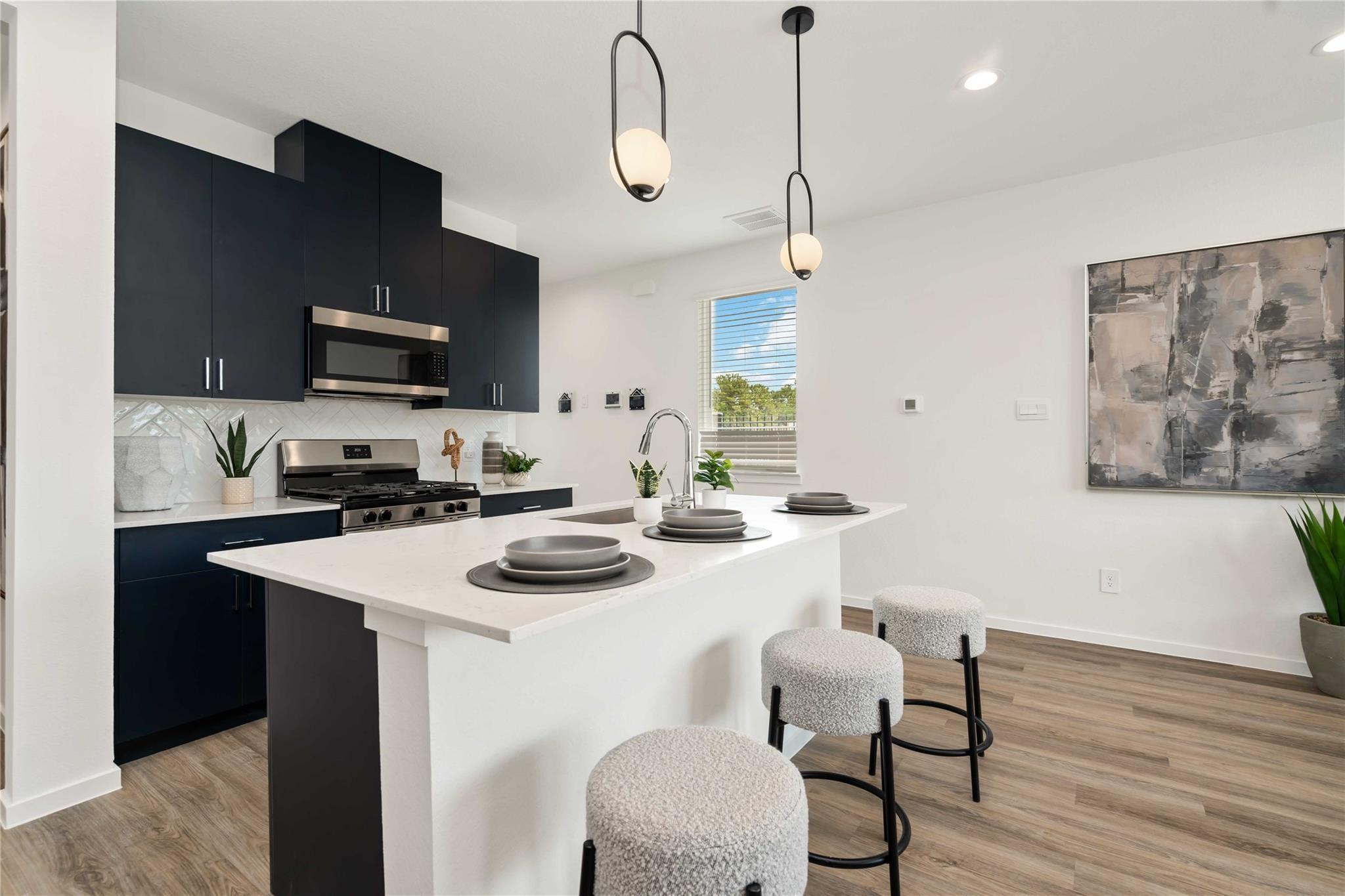 7712 Inwood Grove Lane