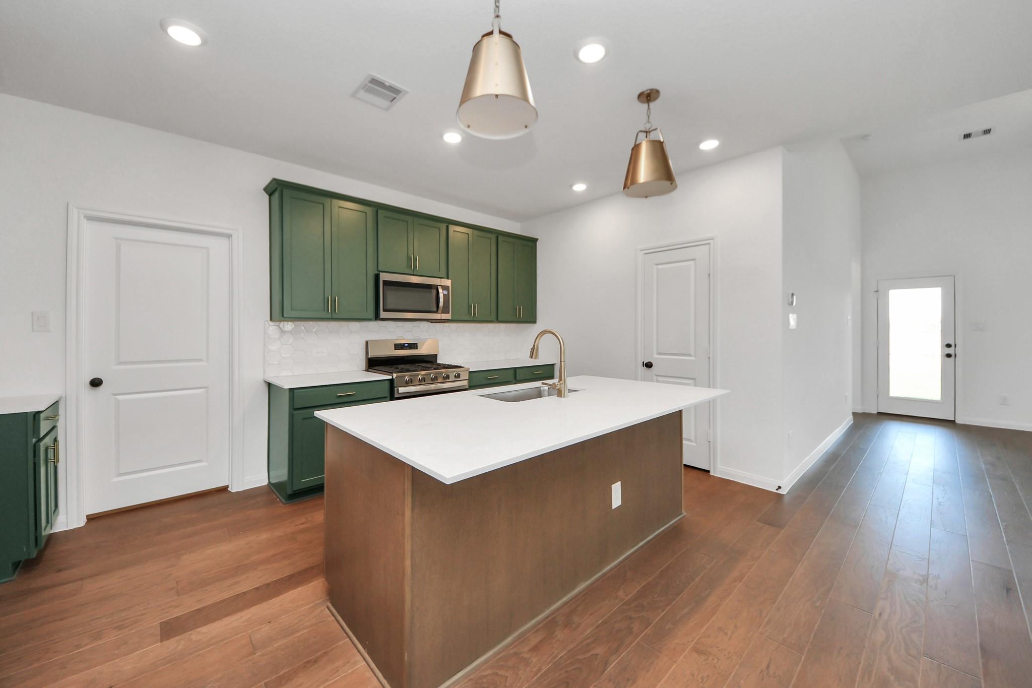 7731 Clover Gully Lane