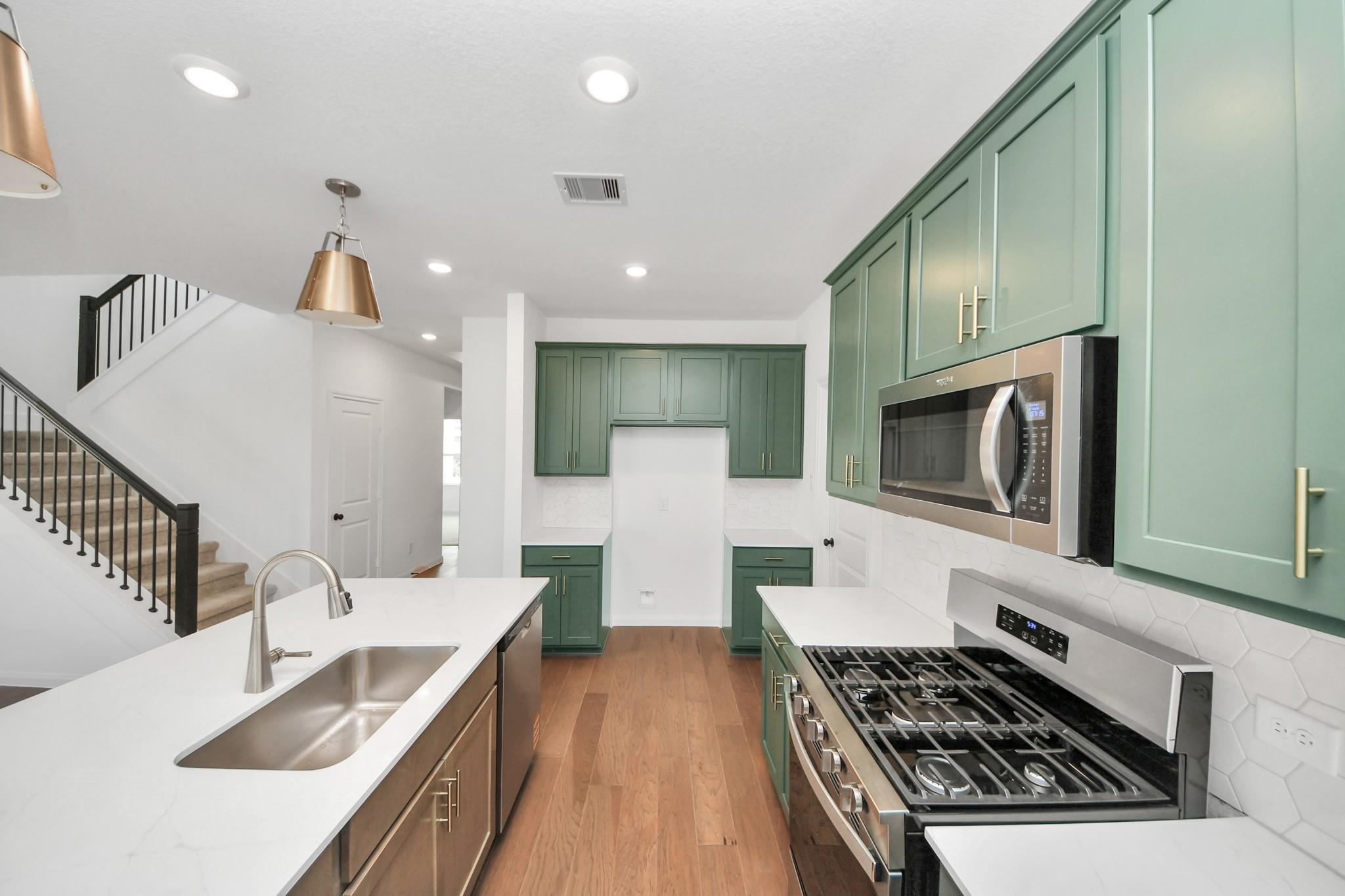 7731 Clover Gully Lane