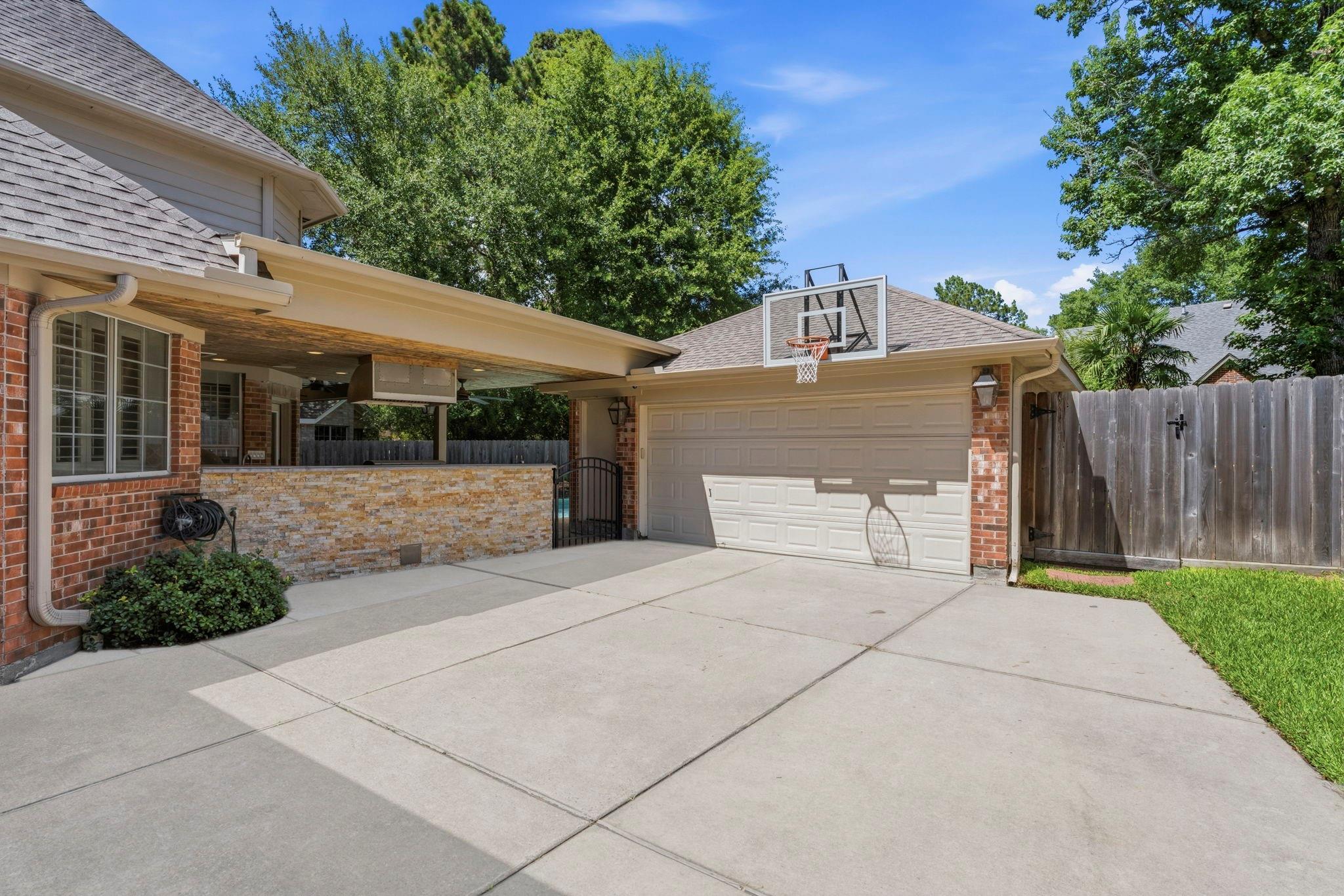 26 Shady Pond Place