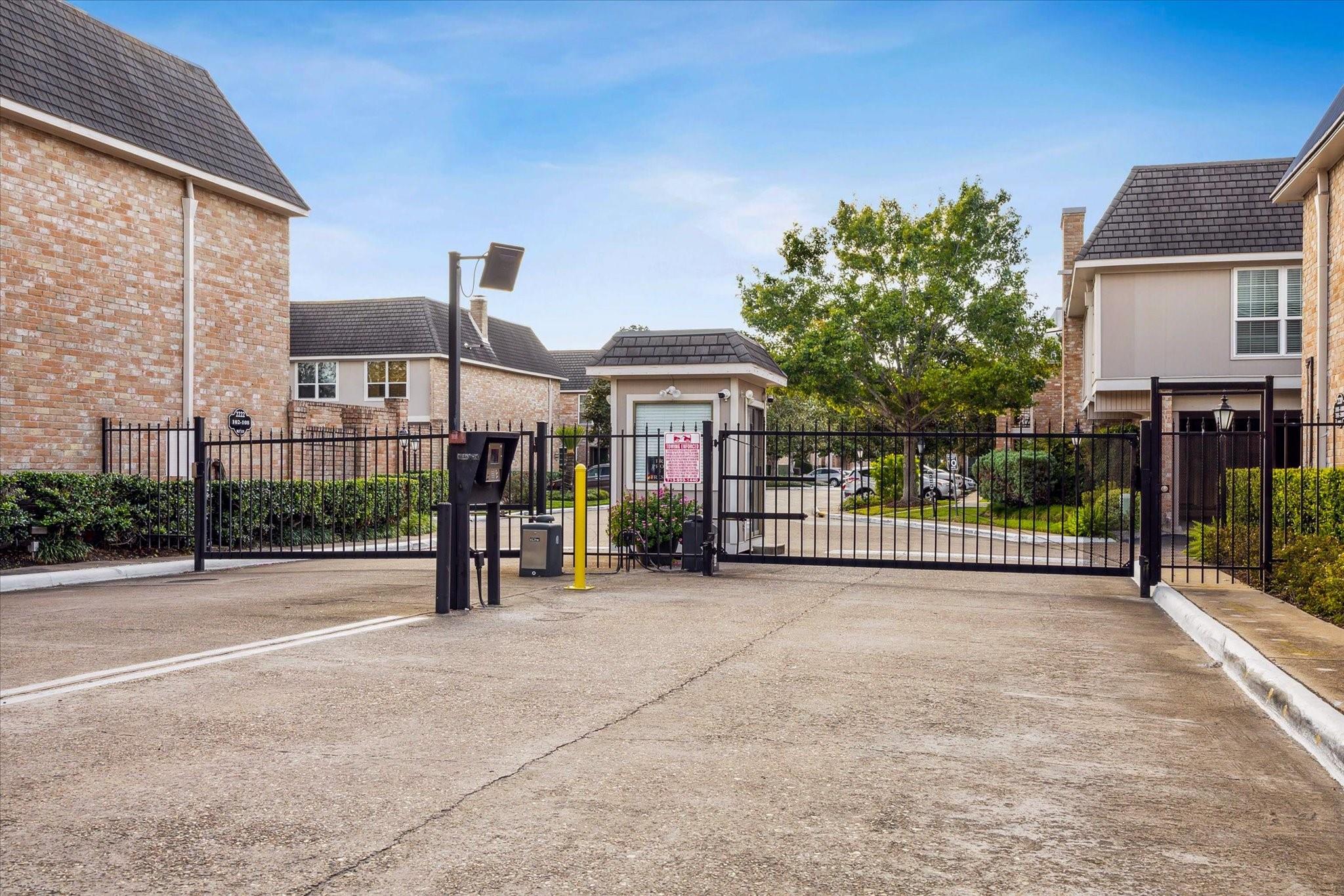 2230 S Piney Point Road # 103