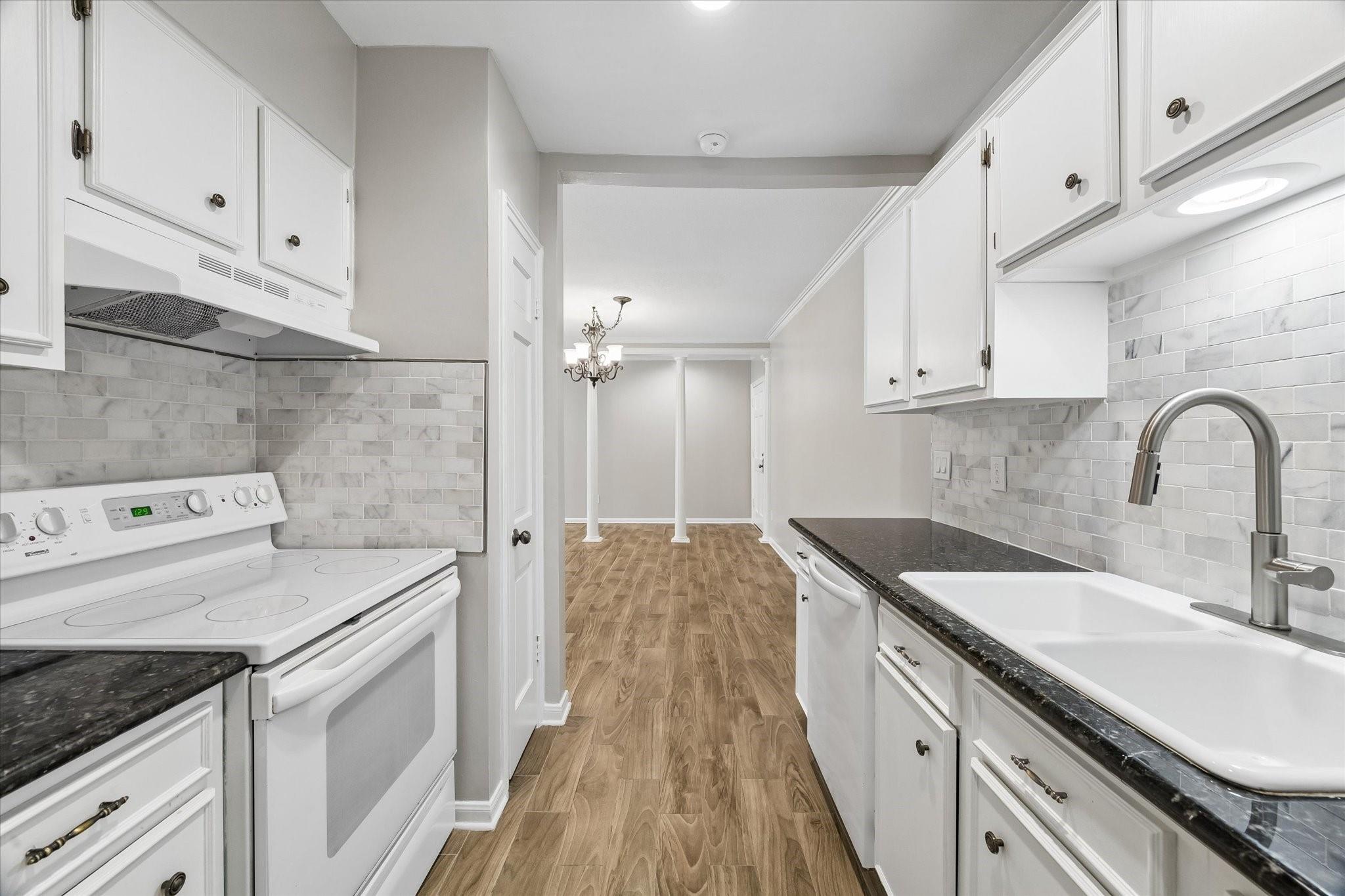 2230 S Piney Point Road # 103