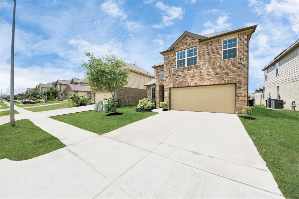 24810 Puccini Place