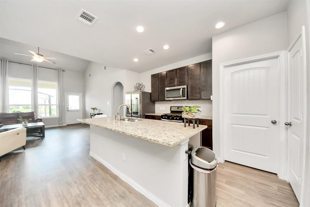 24810 Puccini Place