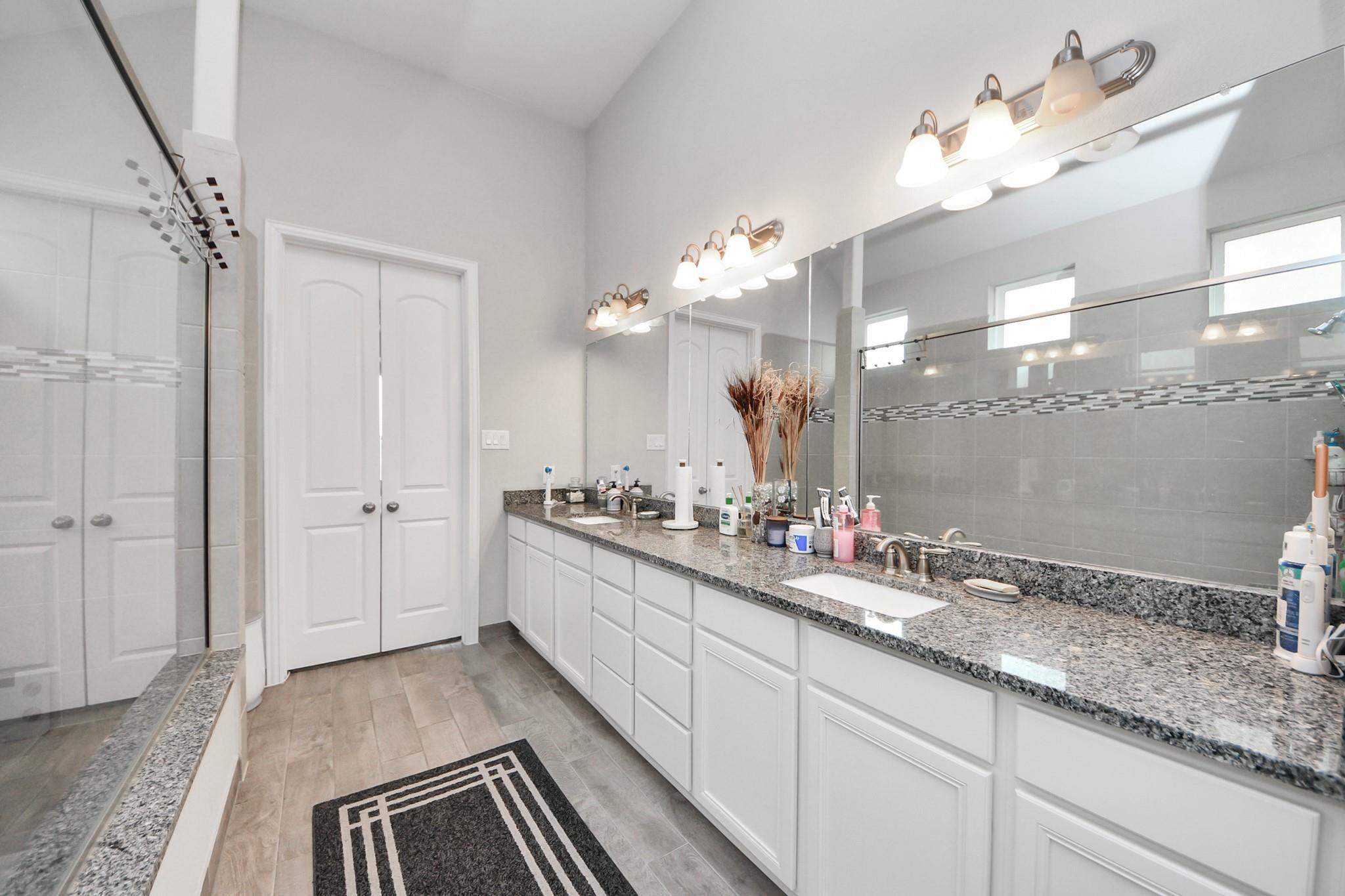 3902 Cantone Grotto Ct