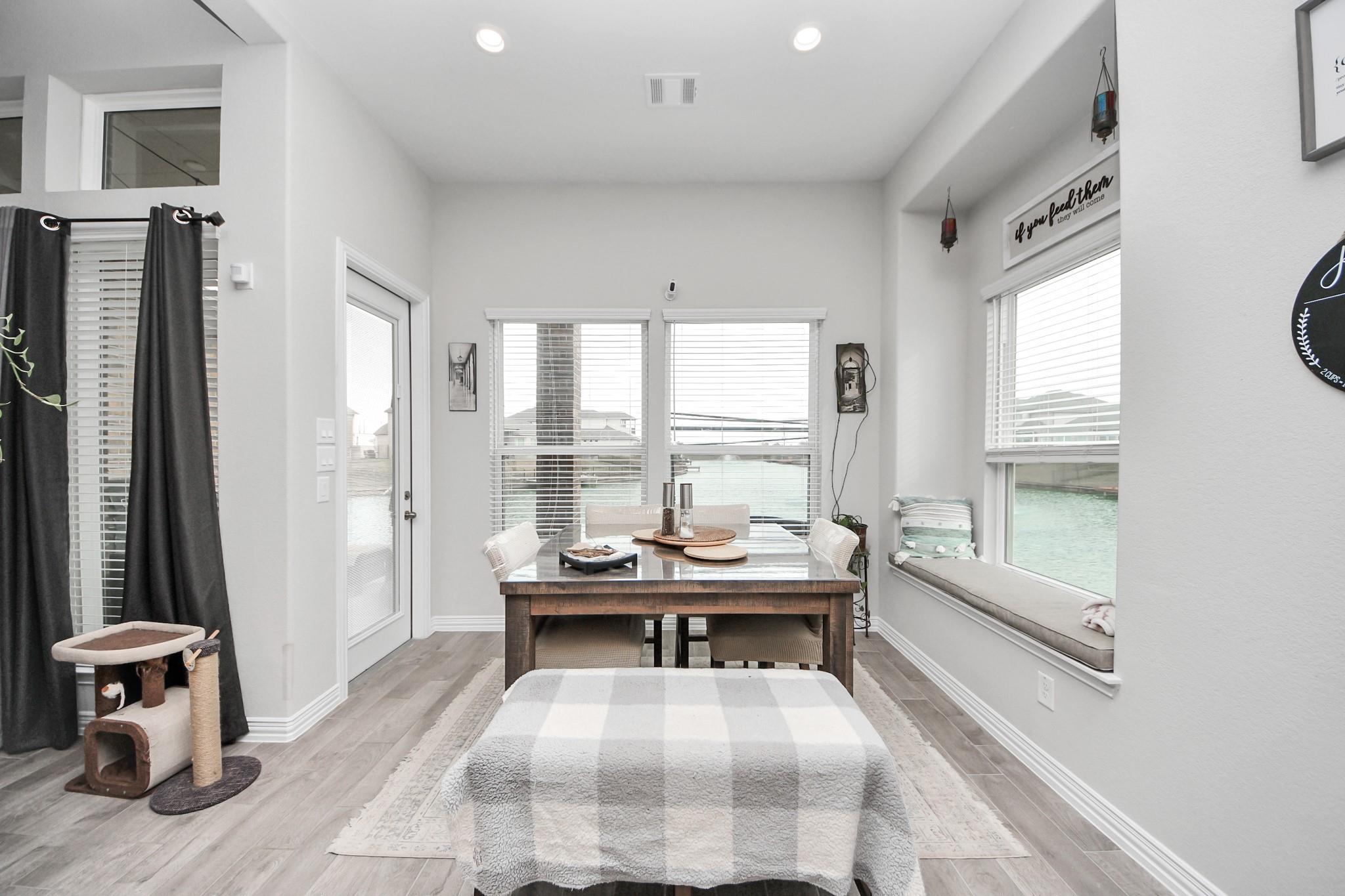 3902 Cantone Grotto Ct