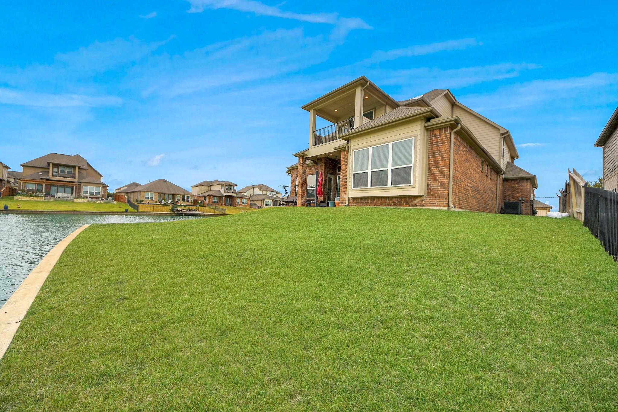 3902 Cantone Grotto Ct