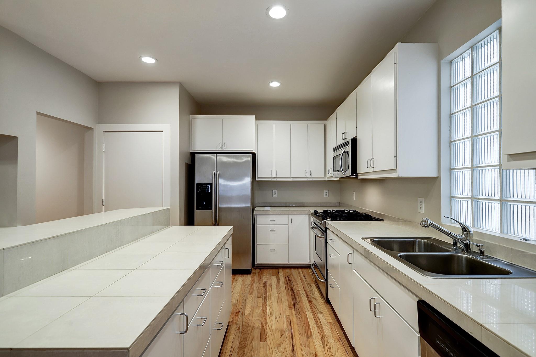 425 W 26th Street