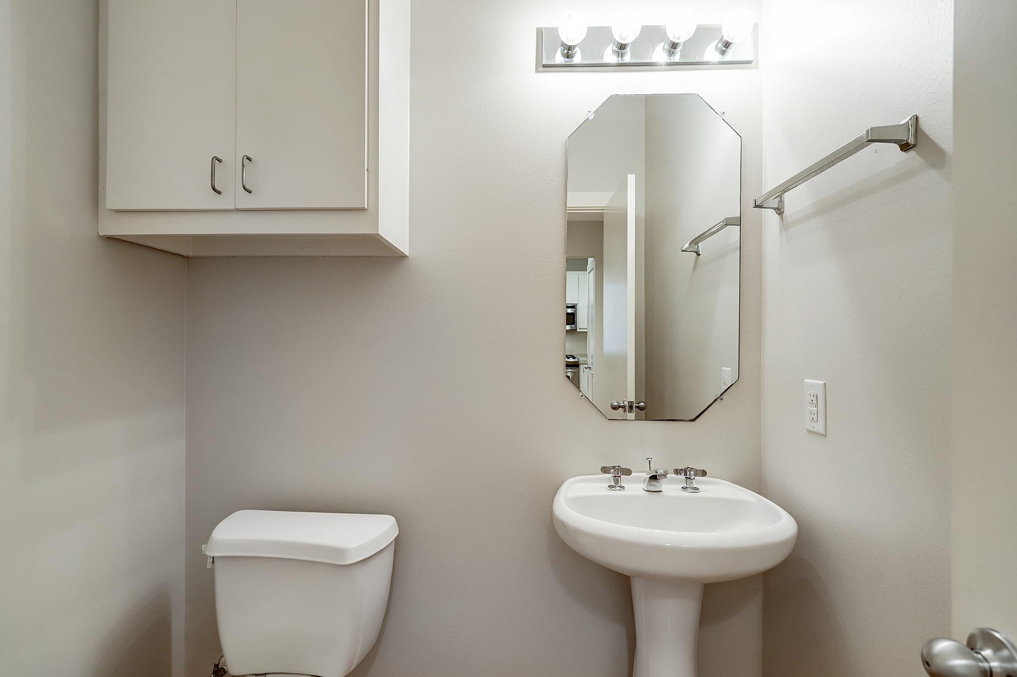 425 W 26th Street