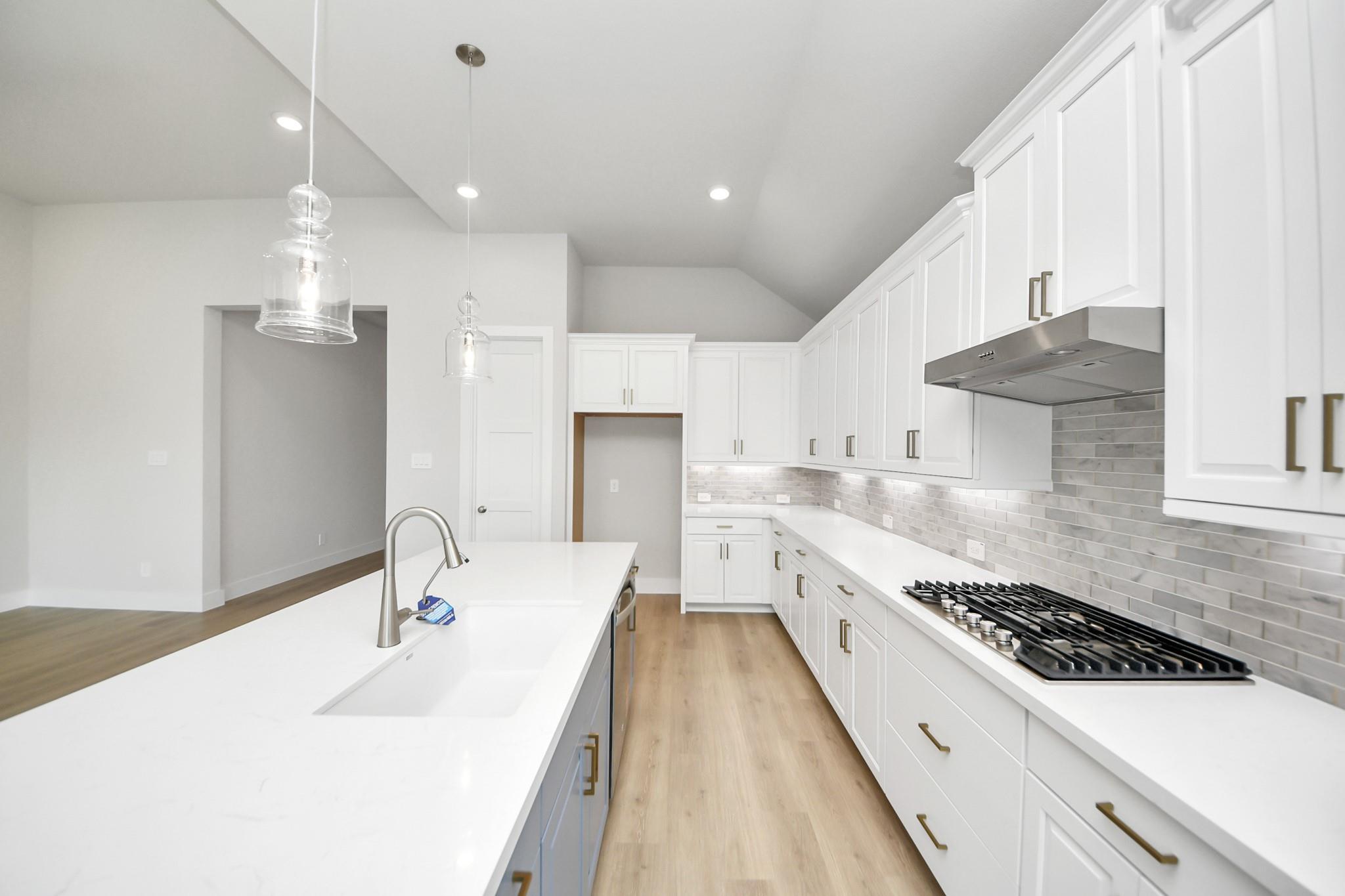 19319 Stagecoach Breeze Lane